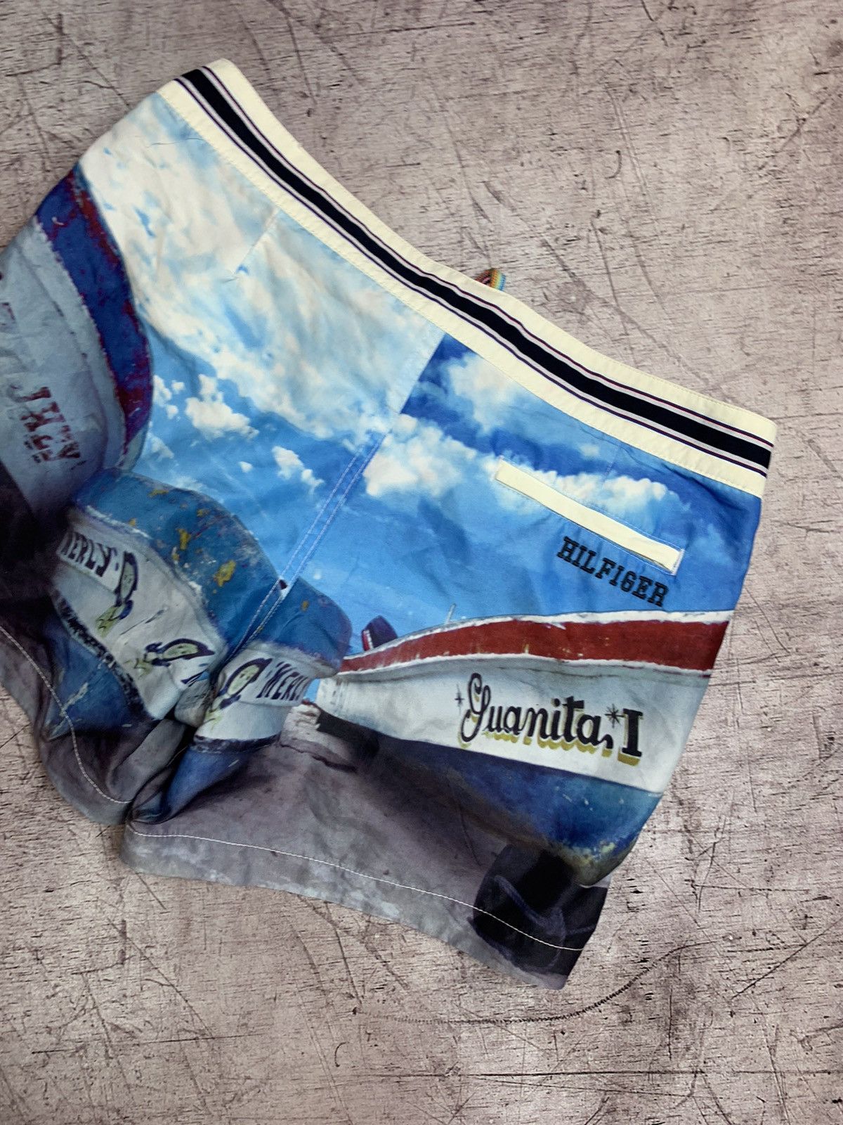 Tommy Hilfiger Vintage Tommy Hilfiger Y2K Shorts Size US 30 / EU 46 - 8 Thumbnail