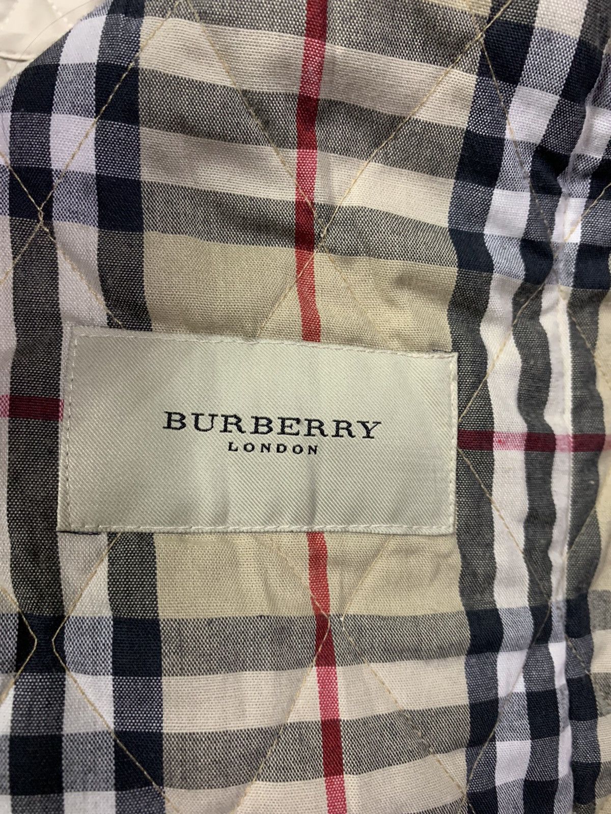 Burberry 🔥BURBERRY QUILTED JACKETS NOVACHECK Size US M / EU 48-50 / 2 - 13 Thumbnail