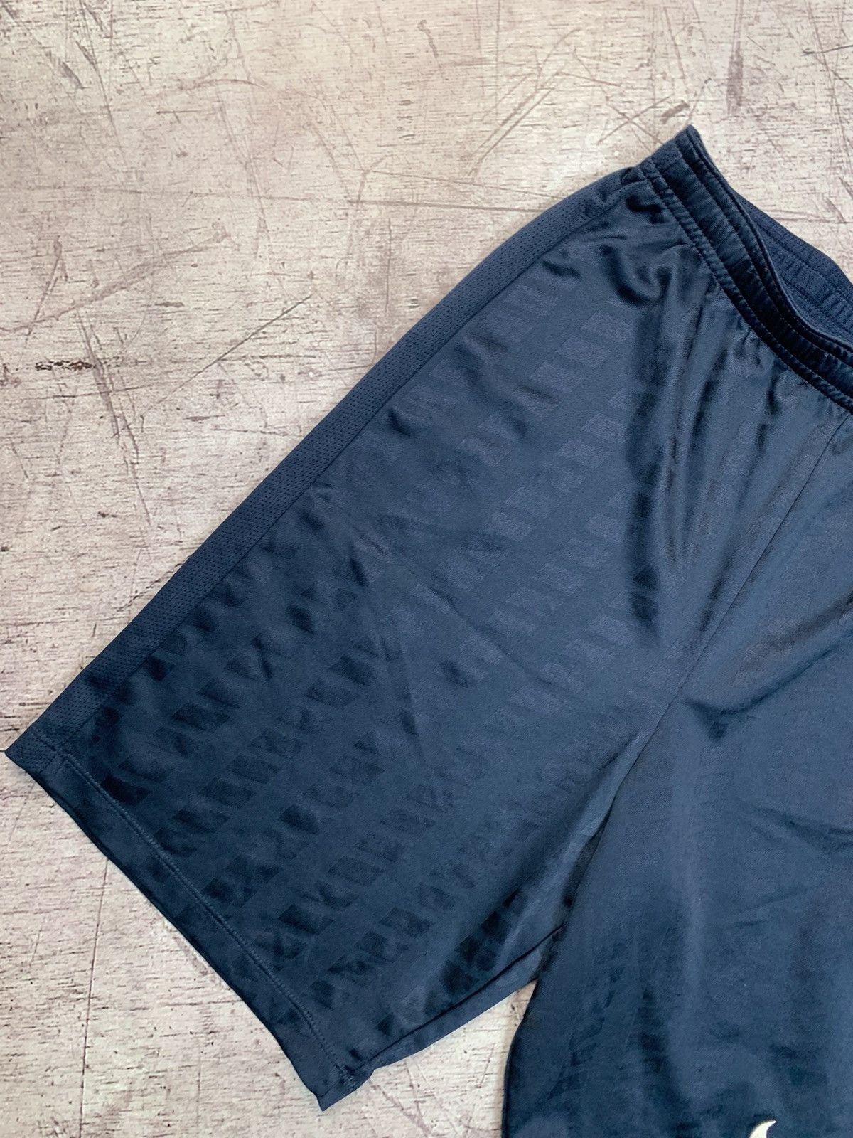 Nike Nike Dri Fit Mens Shorts y2k Size US 30 / EU 46 - 2 Thumbnail