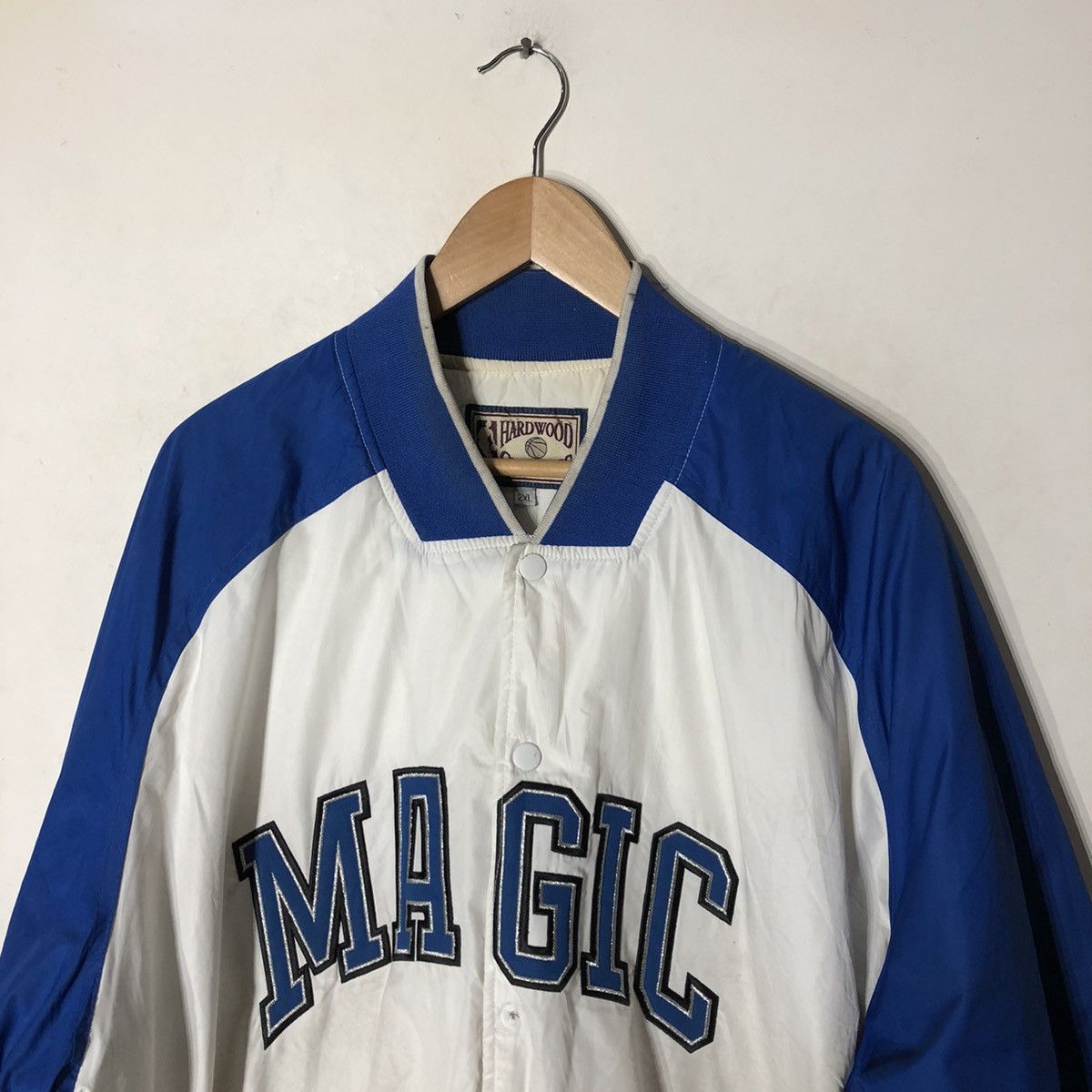 NBA VINTAGE NBA TEAM MAGIC BUTTON VARSITY JACKET Size US XXL / EU 58 / 5 - 4 Thumbnail
