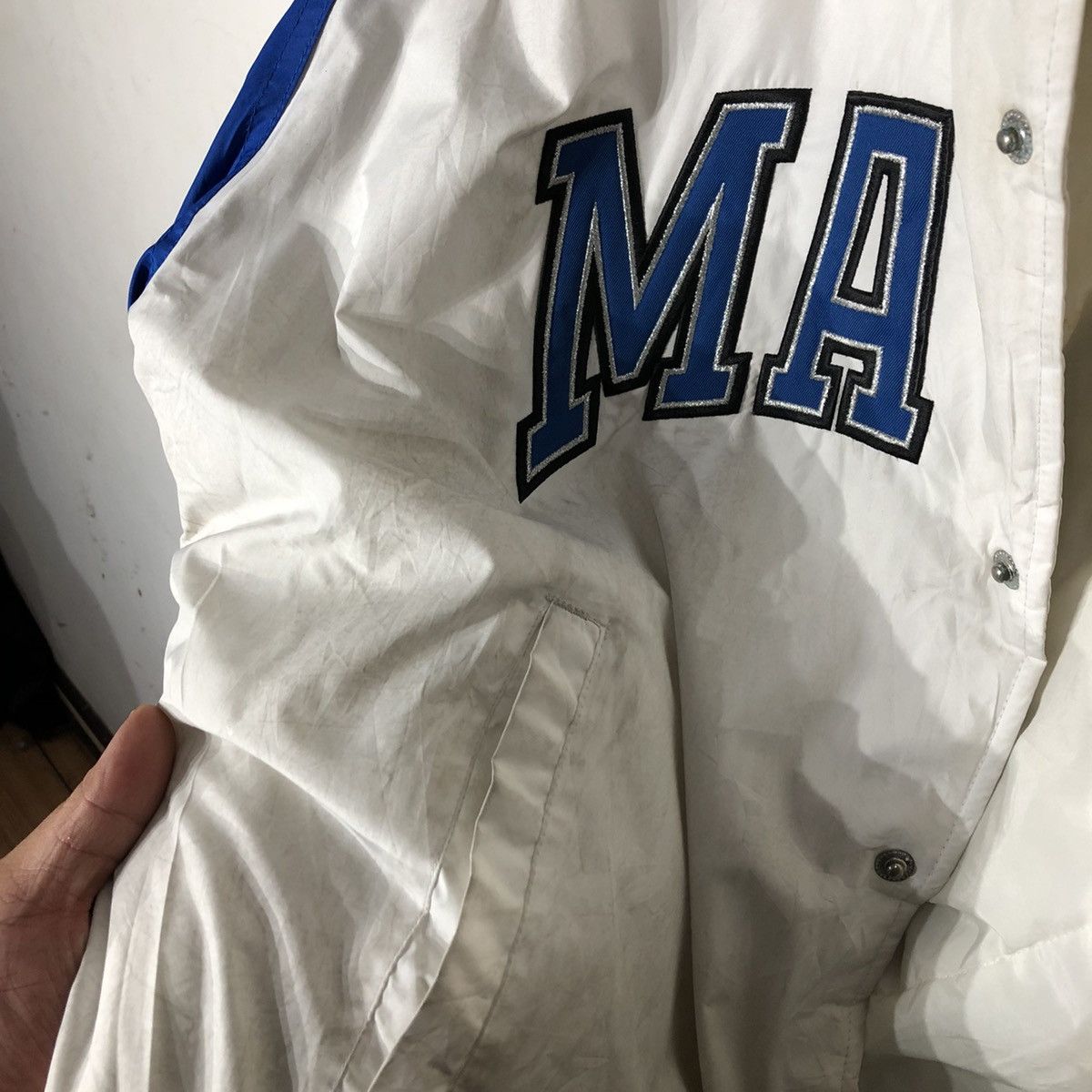 NBA VINTAGE NBA TEAM MAGIC BUTTON VARSITY JACKET Size US XXL / EU 58 / 5 - 13 Thumbnail