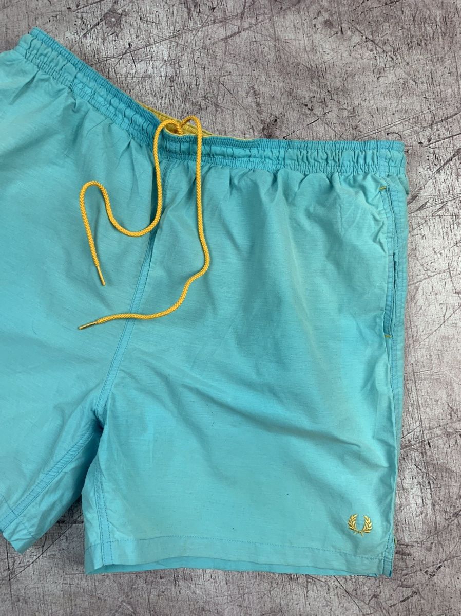 Fred Perry × Vintage Vintage Fred Perry Shorts Size US 38 / EU 54 - 3 Thumbnail