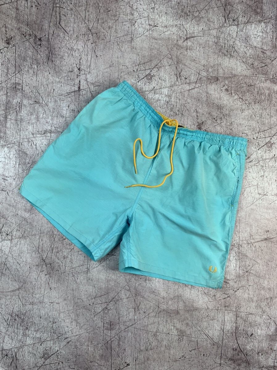 Fred Perry × Vintage Vintage Fred Perry Shorts Size US 38 / EU 54 - 1 Thumbnail