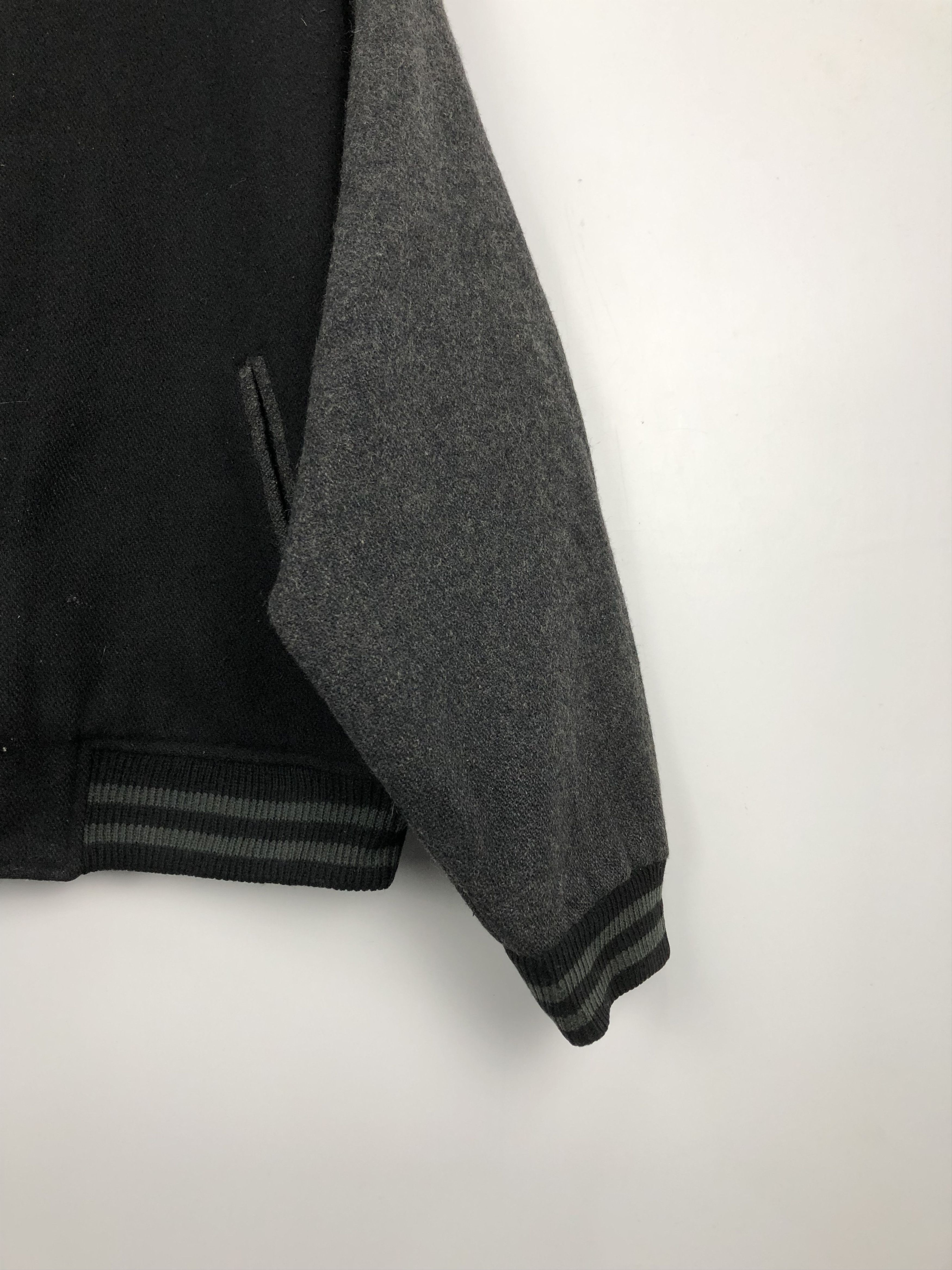 Vintage Vintage Japanese Brand Wool Varsity Jacket Size US L / EU 52-54 / 3 - 3 Thumbnail