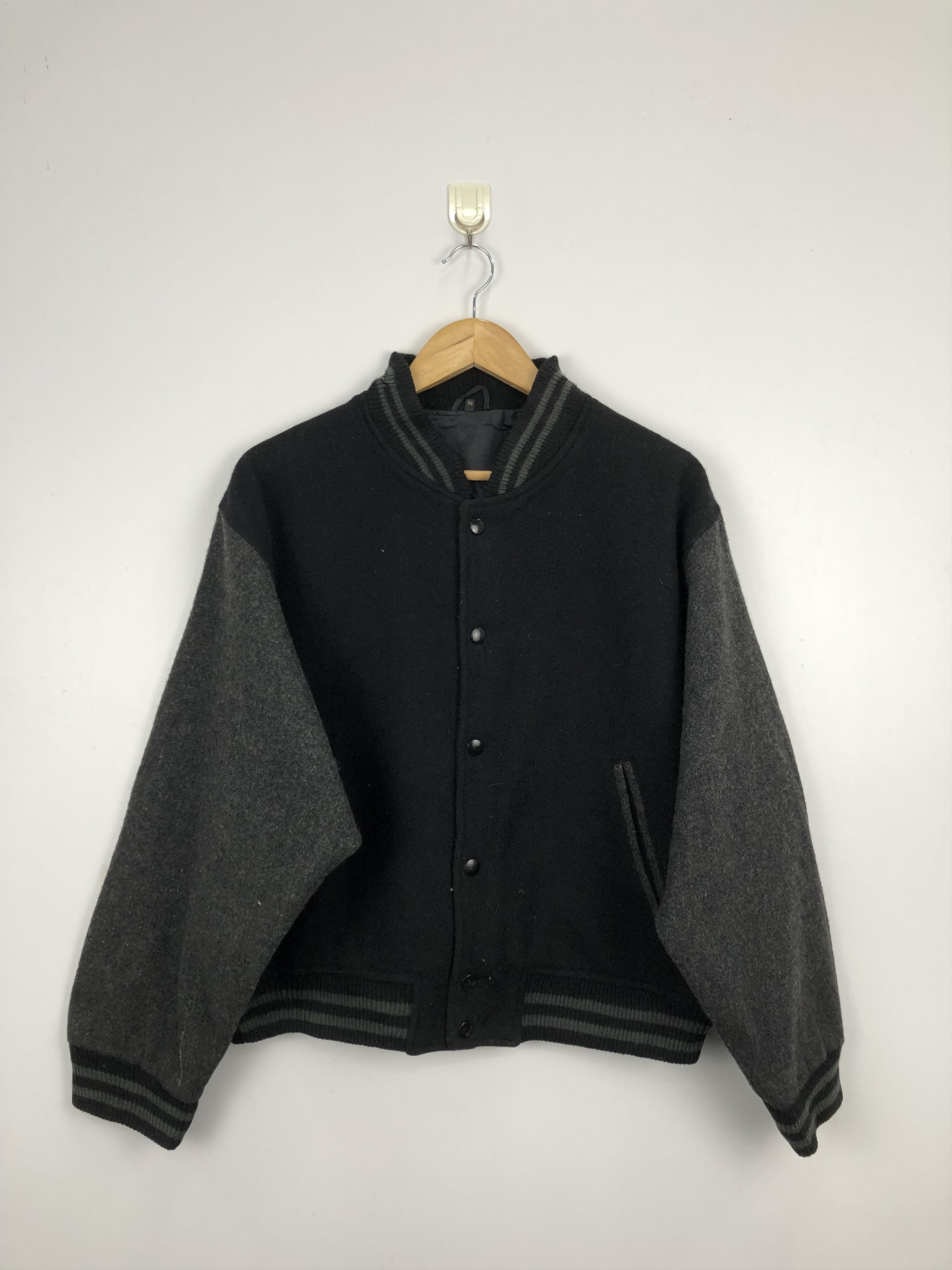 Vintage Vintage Japanese Brand Wool Varsity Jacket Size US L / EU 52-54 / 3 - 1 Thumbnail