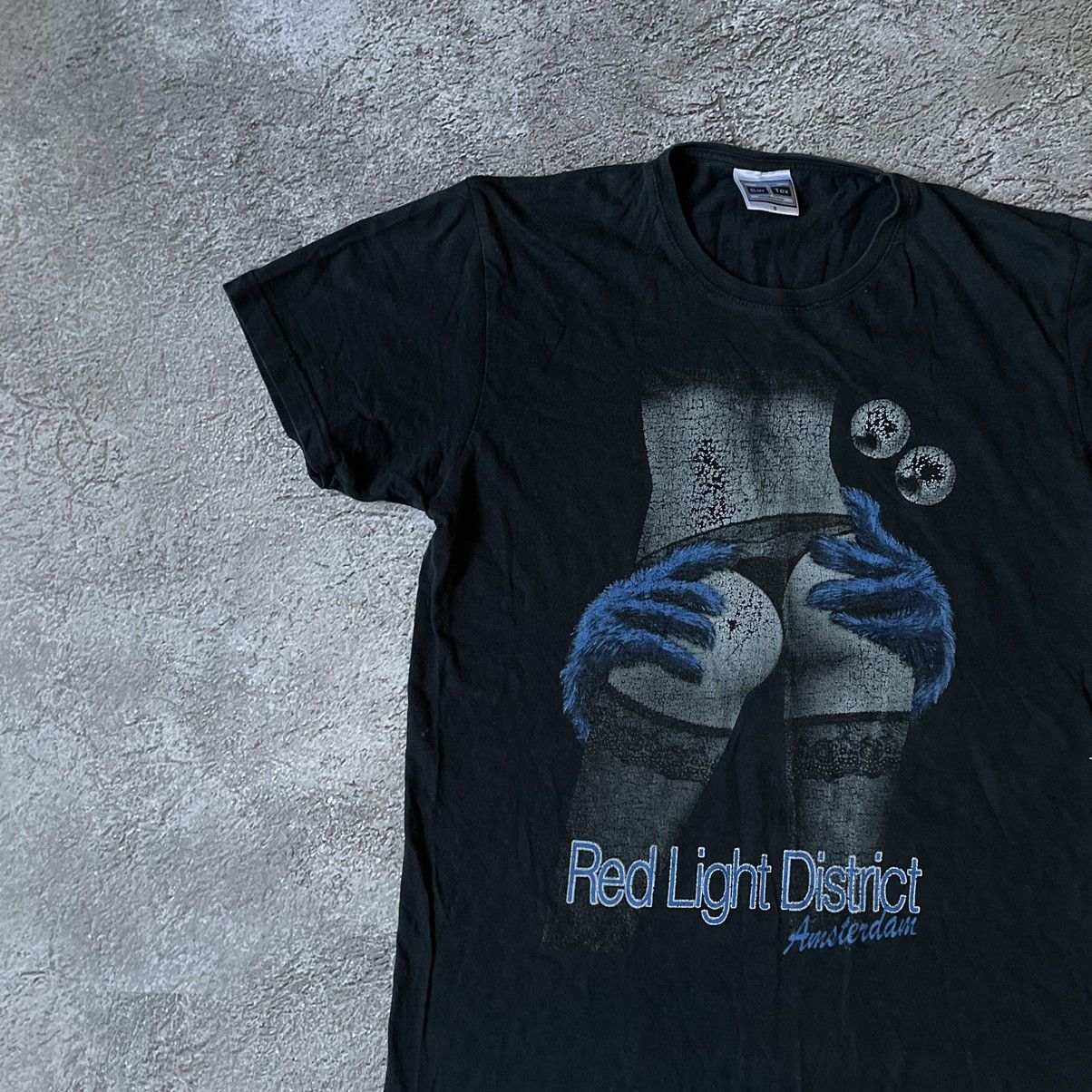 Vintage Vintage Y2K Sun Faded Graphic Tee Blue Black Small Relaxed Size US S / EU 44-46 / 1 - 4 Thumbnail