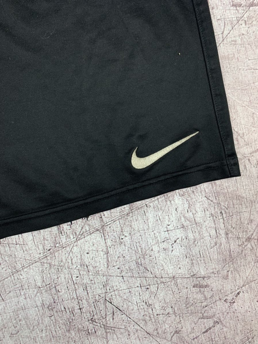 Nike Vintage Nike Y2K Hype Mens Shorts Size US 34 / EU 50 - 6 Thumbnail