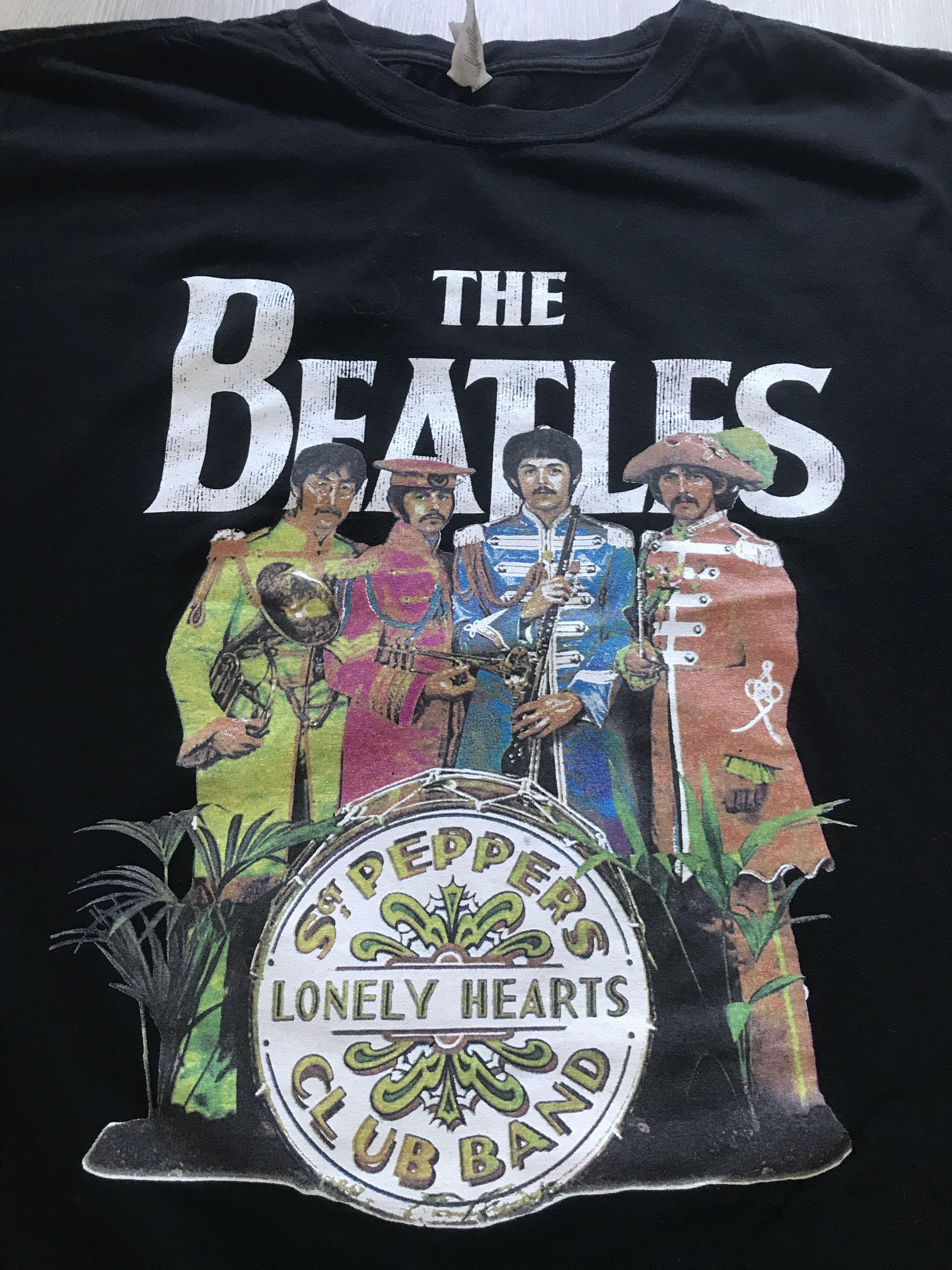 Band Tees The Beatles tee peppers club band 2009 Size US XL / EU 56 / 4 - 2 Thumbnail