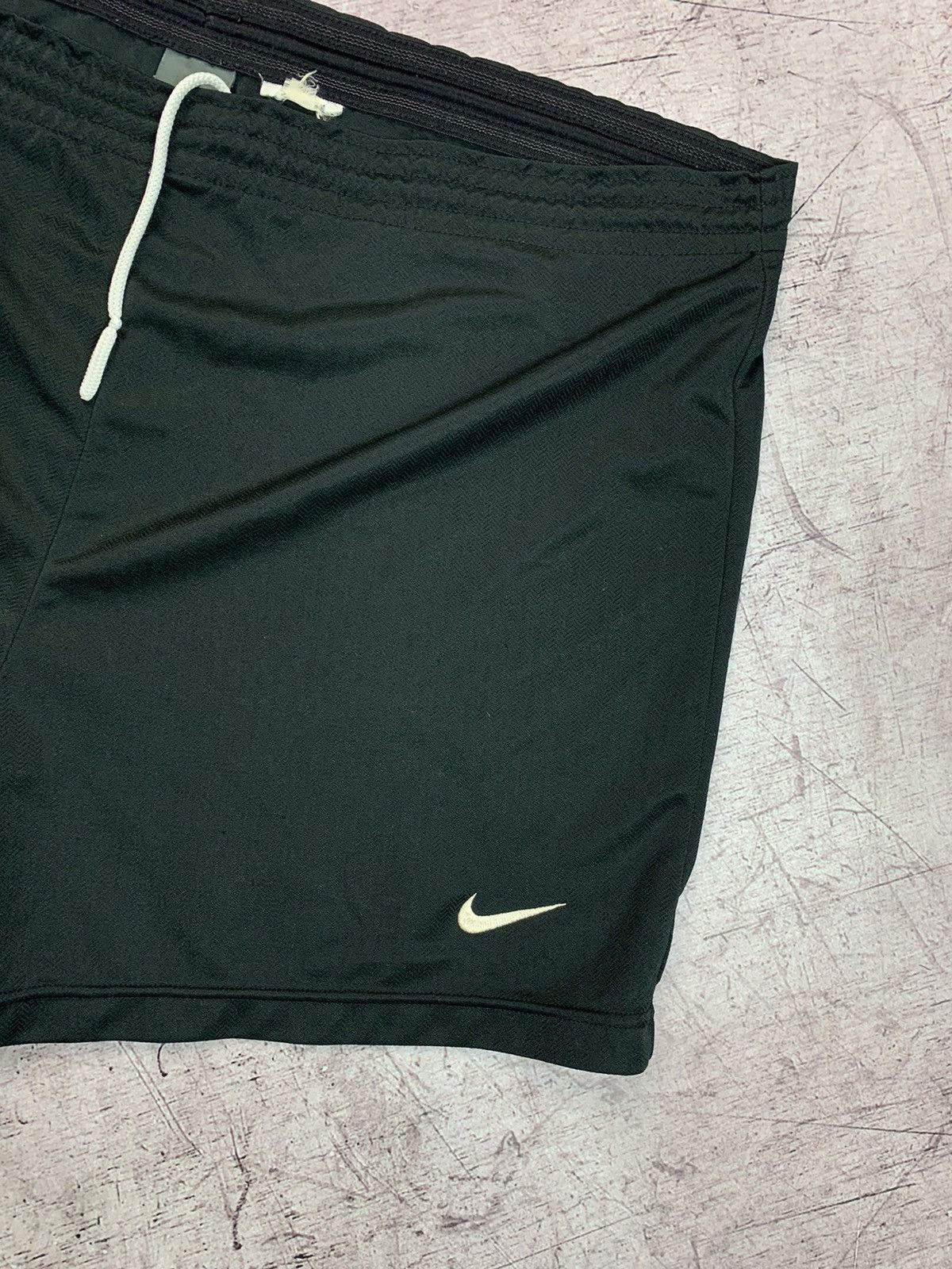 Nike Vintage Nike Shorts Size US 36 / EU 52 - 3 Thumbnail