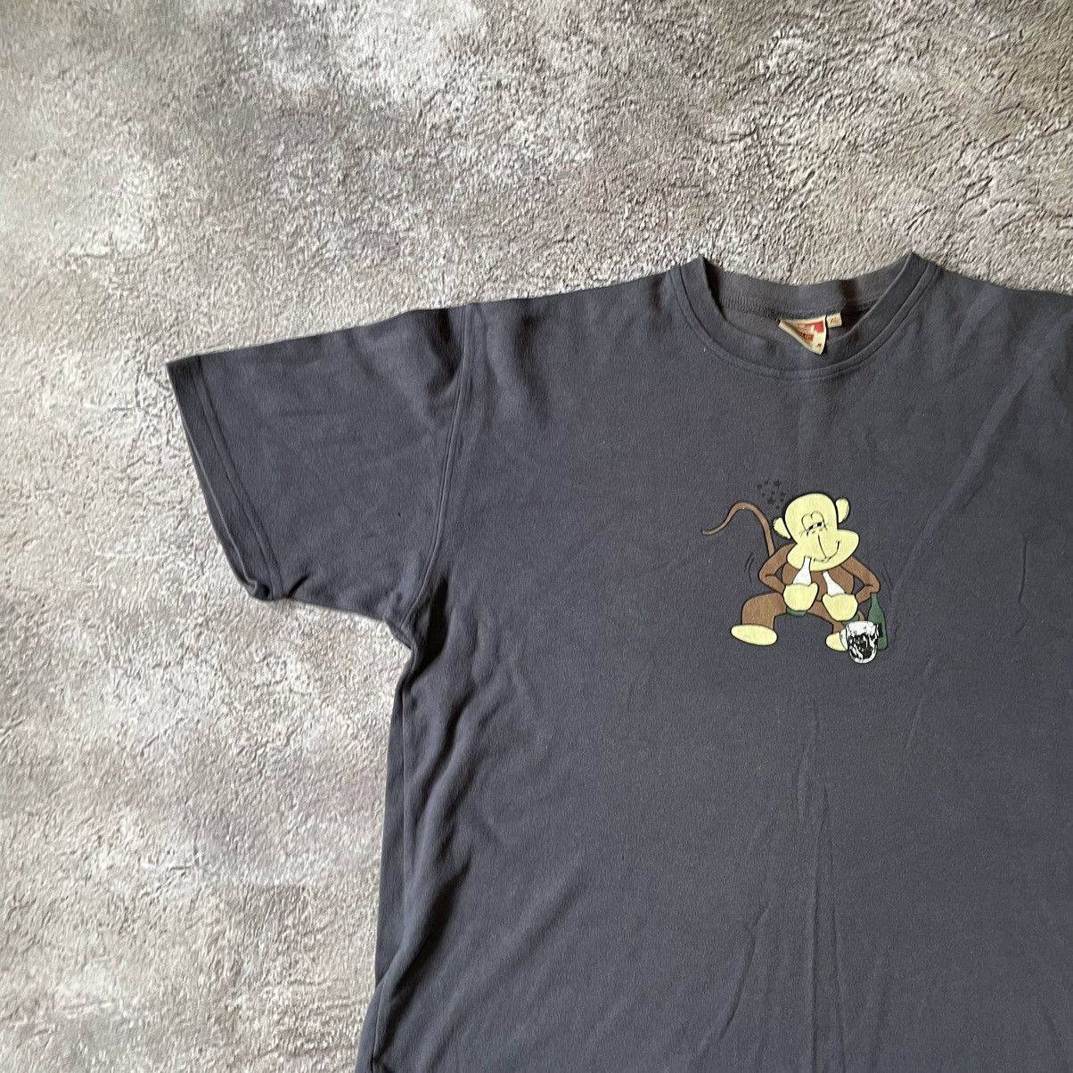 Vintage Vintage Y2K Graphic Tee Sun Faded Funny Print Black Skate XL Size US XL / EU 56 / 4 - 4 Thumbnail