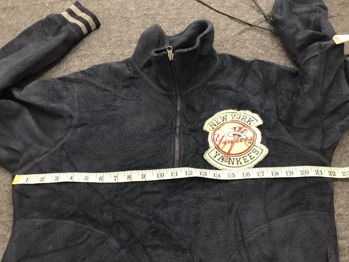 New York Yankees New York Yankees Bomber Style BaseBall Jacket Size US L / EU 52-54 / 3 - 5 Thumbnail