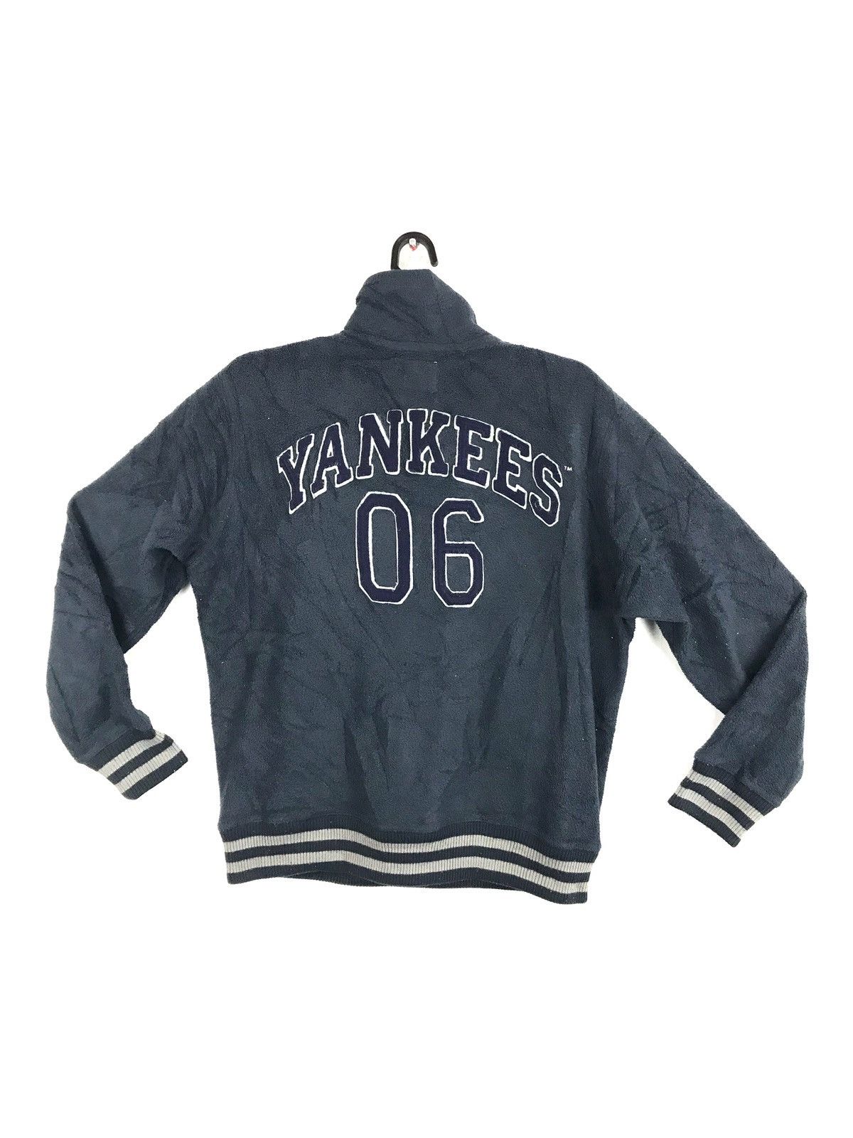 New York Yankees New York Yankees Bomber Style BaseBall Jacket Size US L / EU 52-54 / 3 - 1 Thumbnail