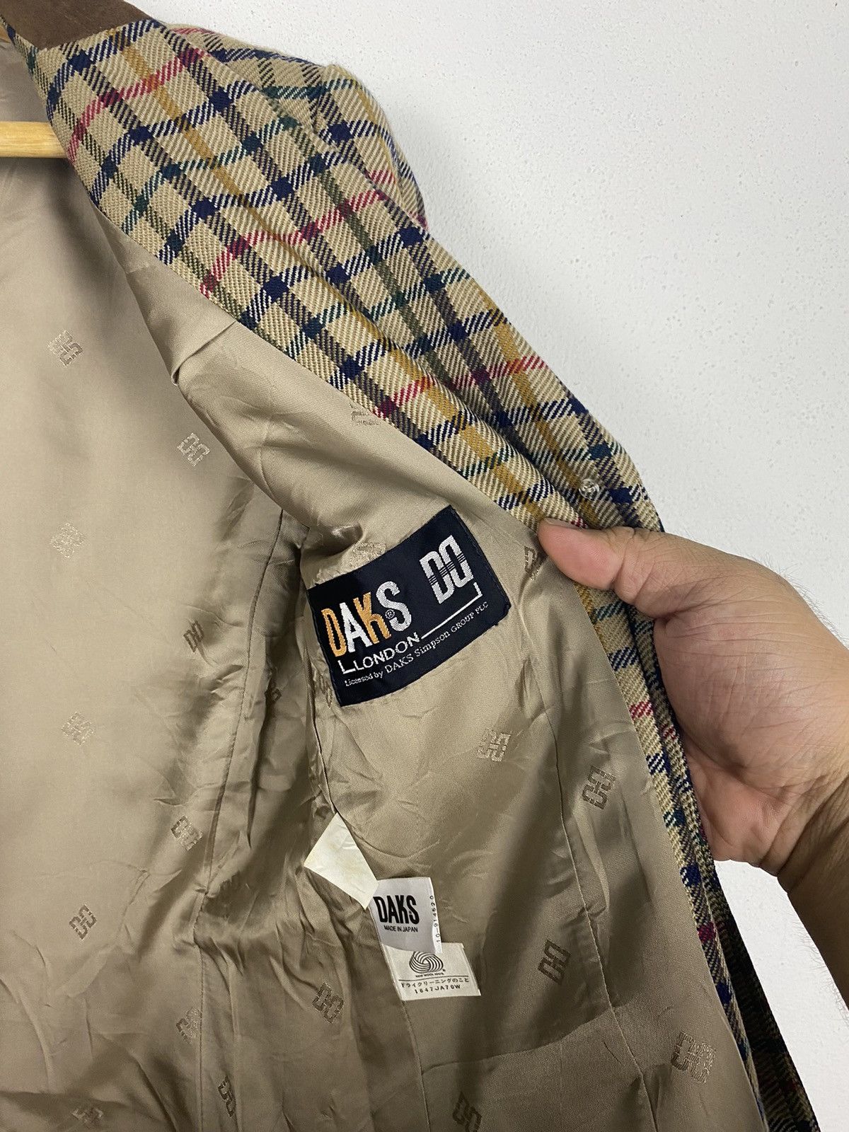 DAKS × Designer × Japanese Brand FULL BUTTON WITH 3 POCKET BUTTOM CASUAL JACKET Size US M / EU 48-50 / 2 - 8 Thumbnail