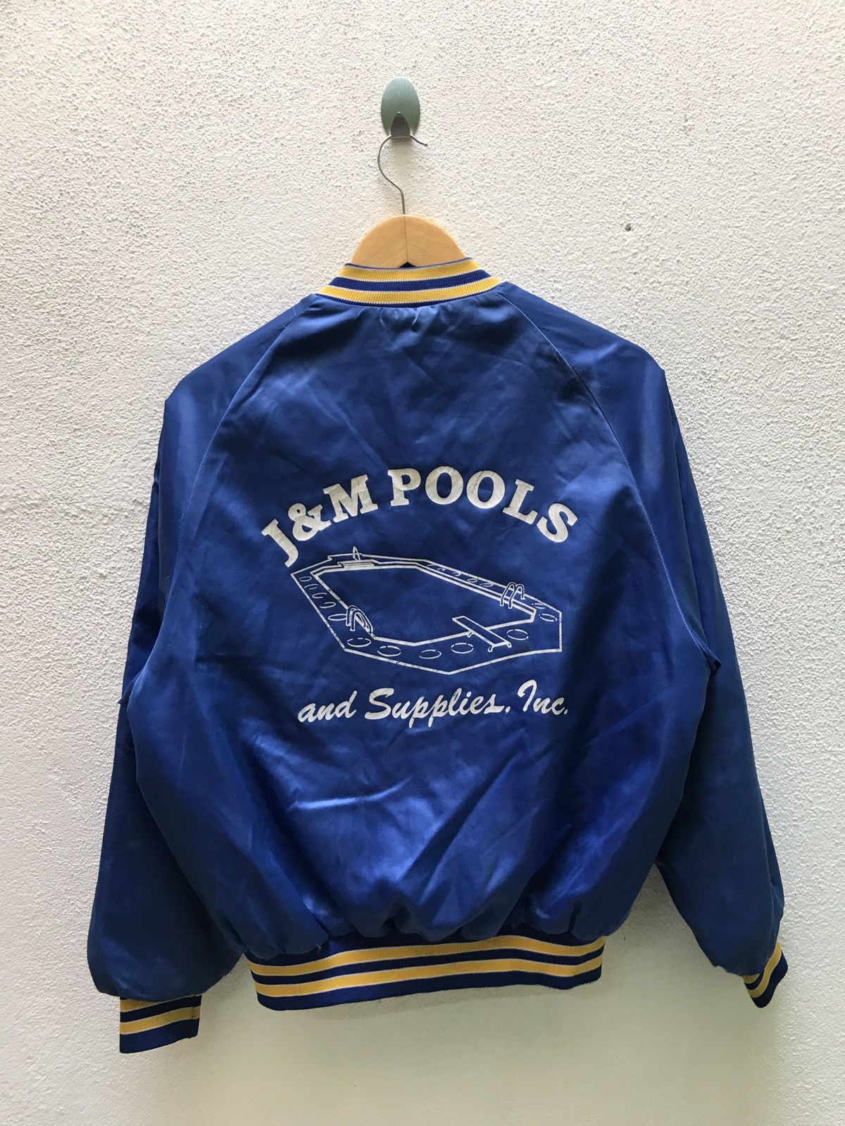 Vintage 🔊🔥FINAL DROP🔥 Rare vintage KING LOUIE SATIN JACKET Size US M / EU 48-50 / 2 - 3 Thumbnail