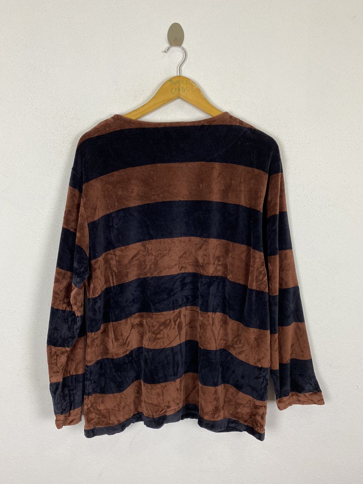 Vintage VINTAGE LA REDOUTE VELVET T-SHIRT Size US M / EU 48-50 / 2 - 3 Thumbnail