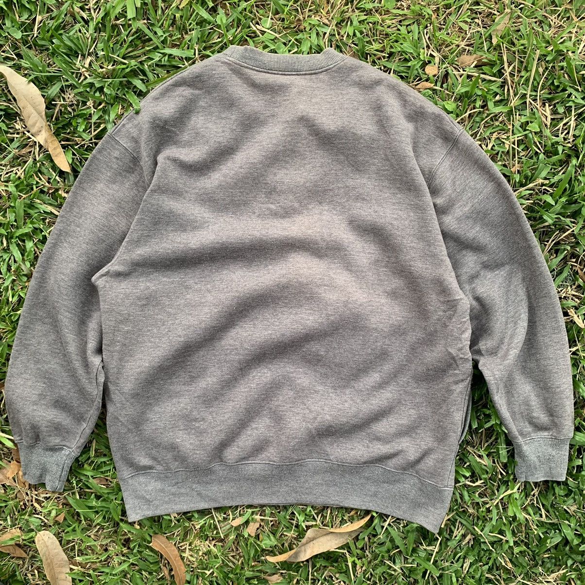 Champion Champion embroidery logo sweatshirt vintage 90s Size US L / EU 52-54 / 3 - 2 Thumbnail