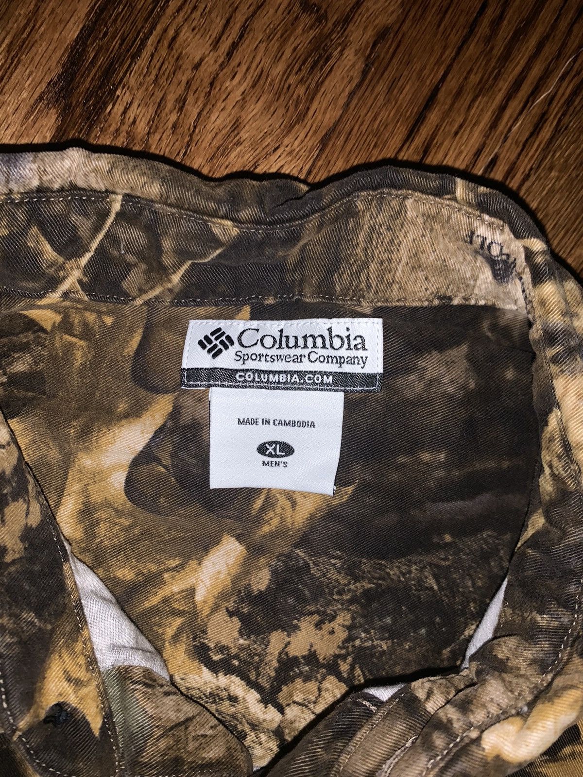Columbia Rare Columbia Timber Wolf Camo Shirt Size US XL / EU 56 / 4 - 6 Thumbnail