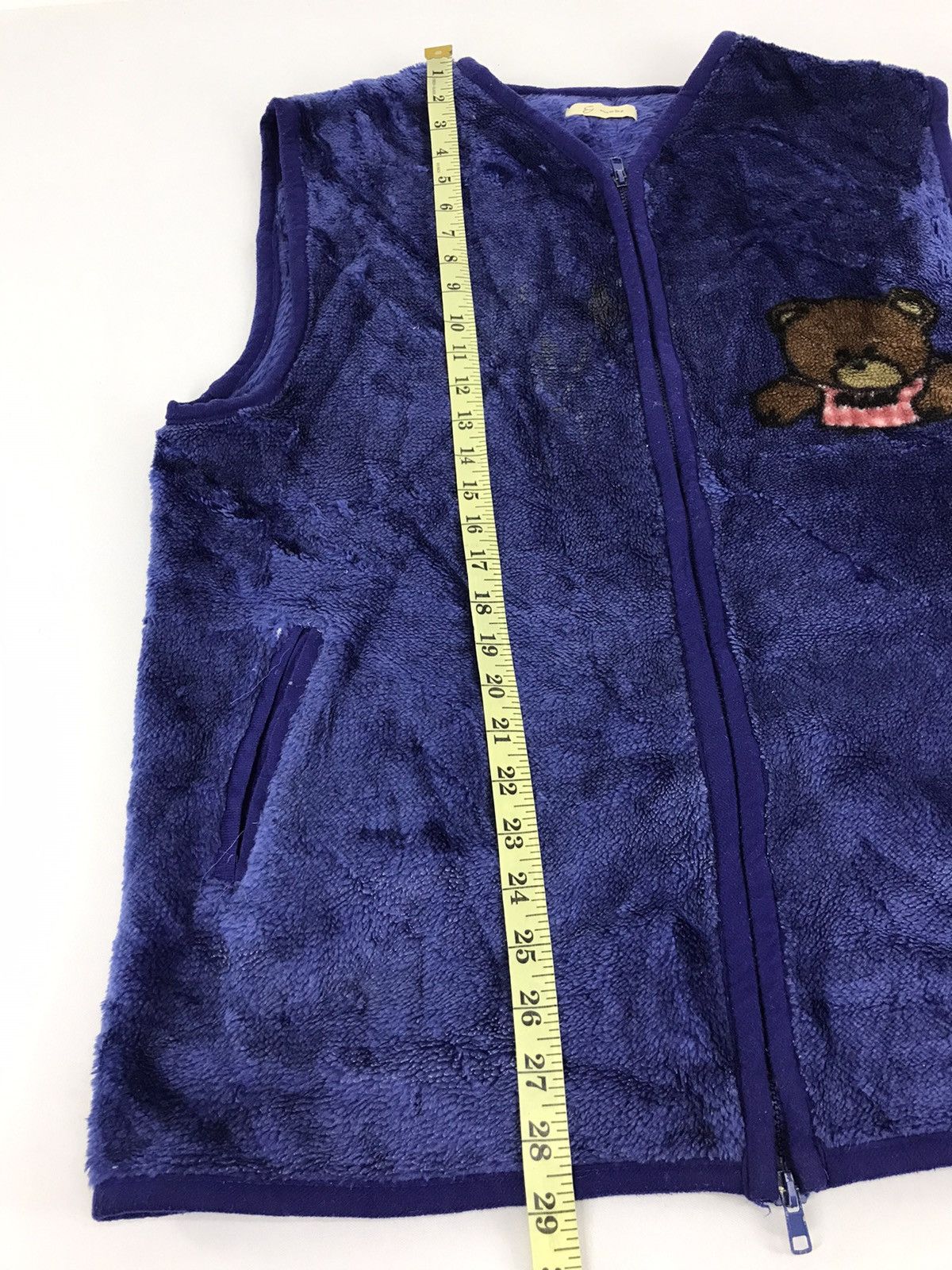 Japanese Brand × Vintage Vintage Kicker Bear Play Football Vest Fleece Jacket Size US L / EU 52-54 / 3 - 11 Thumbnail