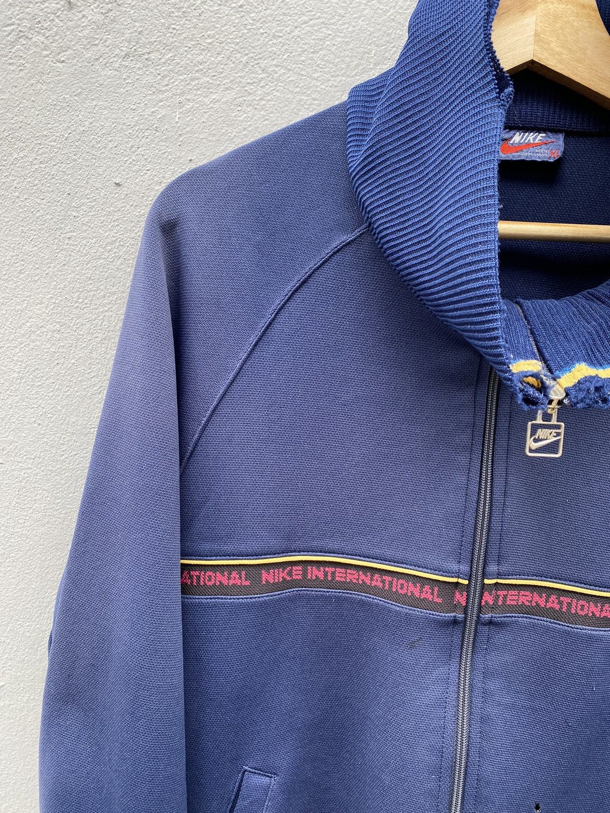 Nike × Vintage RARE💥1970s~1980s NIKE INTERNATIONAL Distressed Zipup Jacket Size US XL / EU 56 / 4 - 10 Thumbnail