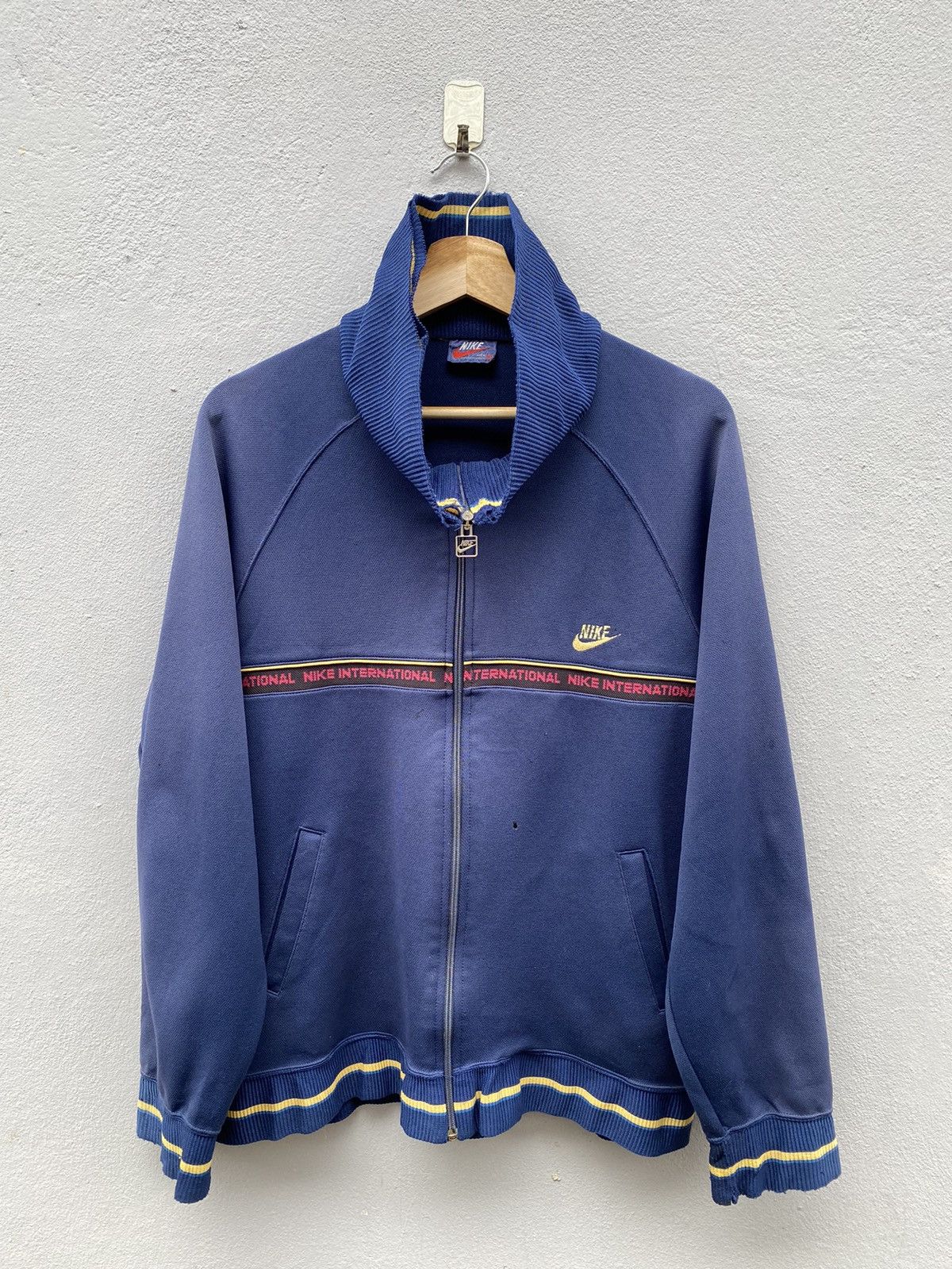 Nike × Vintage RARE💥1970s~1980s NIKE INTERNATIONAL Distressed Zipup Jacket Size US XL / EU 56 / 4 - 3 Thumbnail