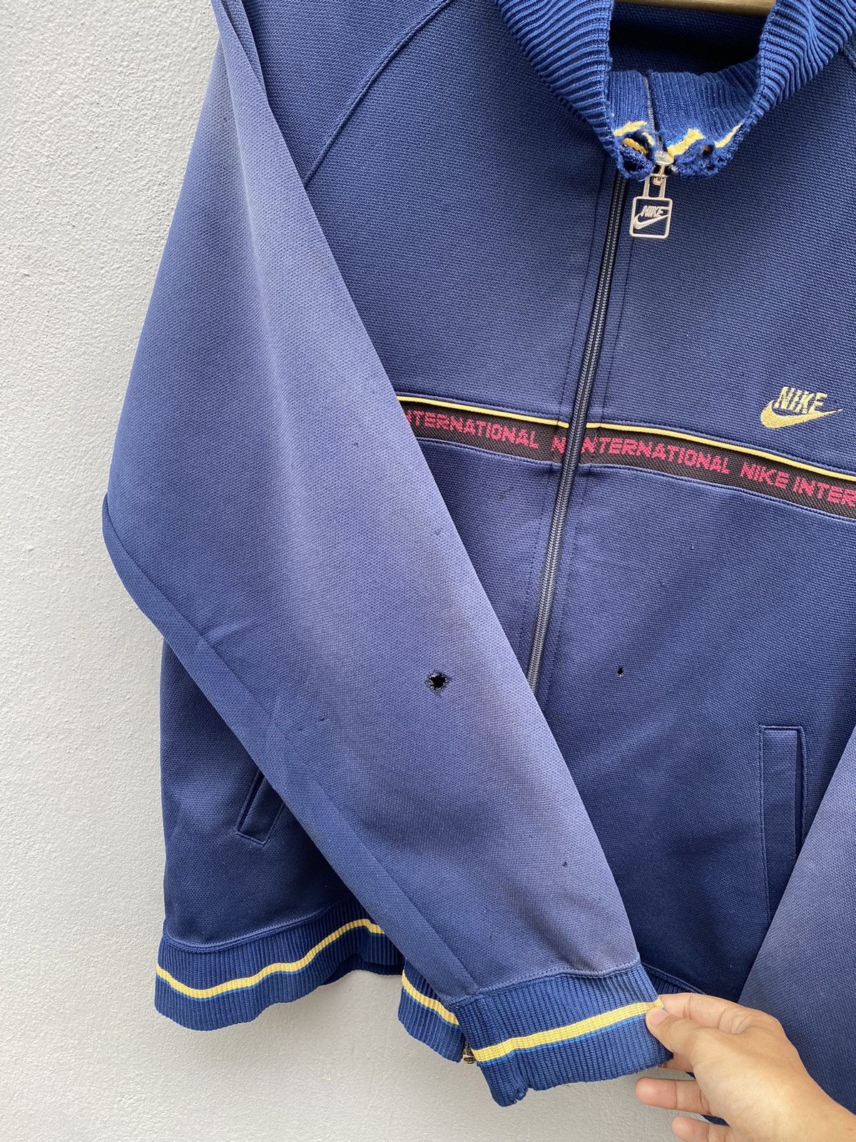 Nike × Vintage RARE💥1970s~1980s NIKE INTERNATIONAL Distressed Zipup Jacket Size US XL / EU 56 / 4 - 16 Thumbnail