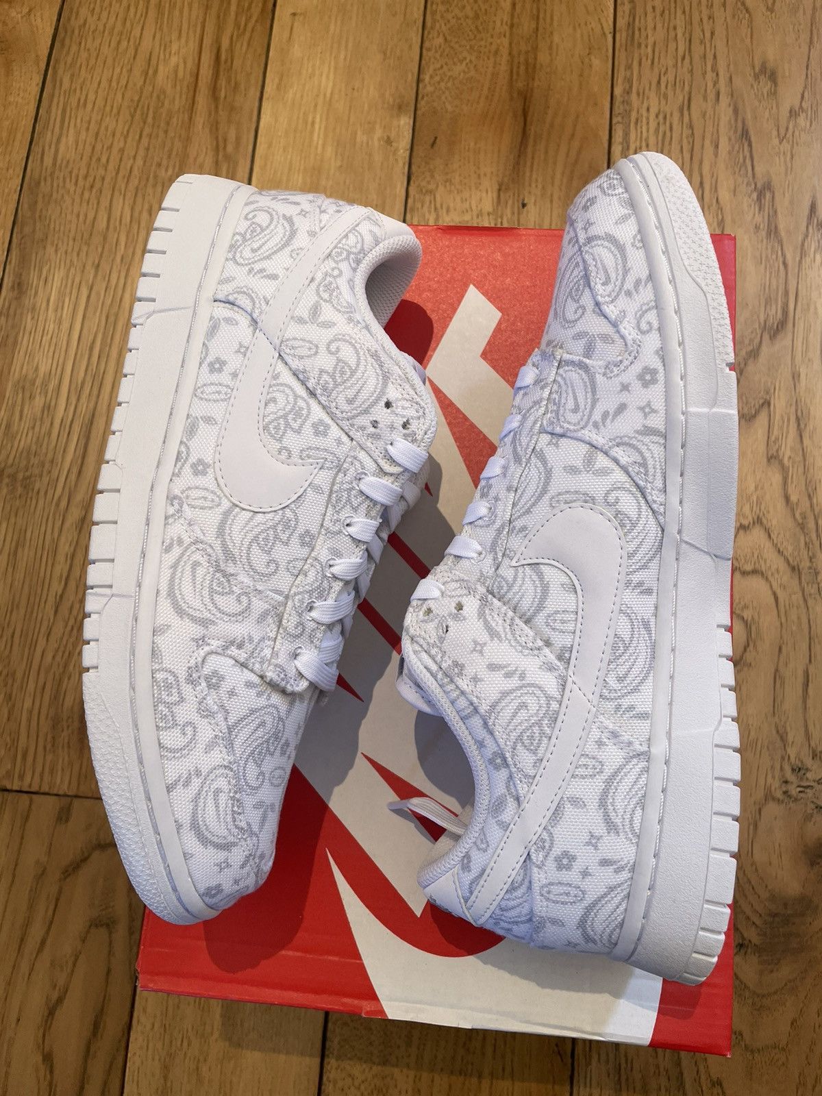 Nike Nike Dunk Low ESS W White Paisley 2022 Size US 9 / EU 42 - 3 Thumbnail