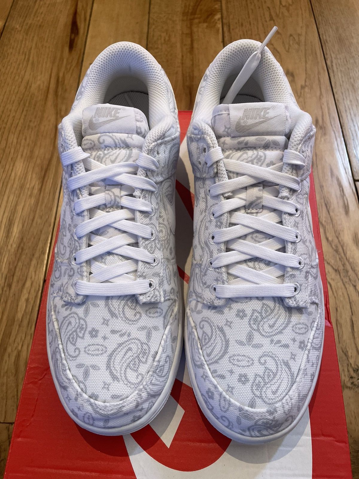 Nike Nike Dunk Low ESS W White Paisley 2022 Size US 9 / EU 42 - 4 Thumbnail
