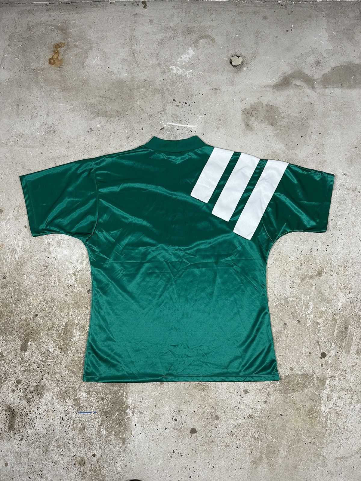 Adidas Vintage 1992/1993 Adidas x Liverpool Away Jersey Size US L / EU 52-54 / 3 - 2 Thumbnail