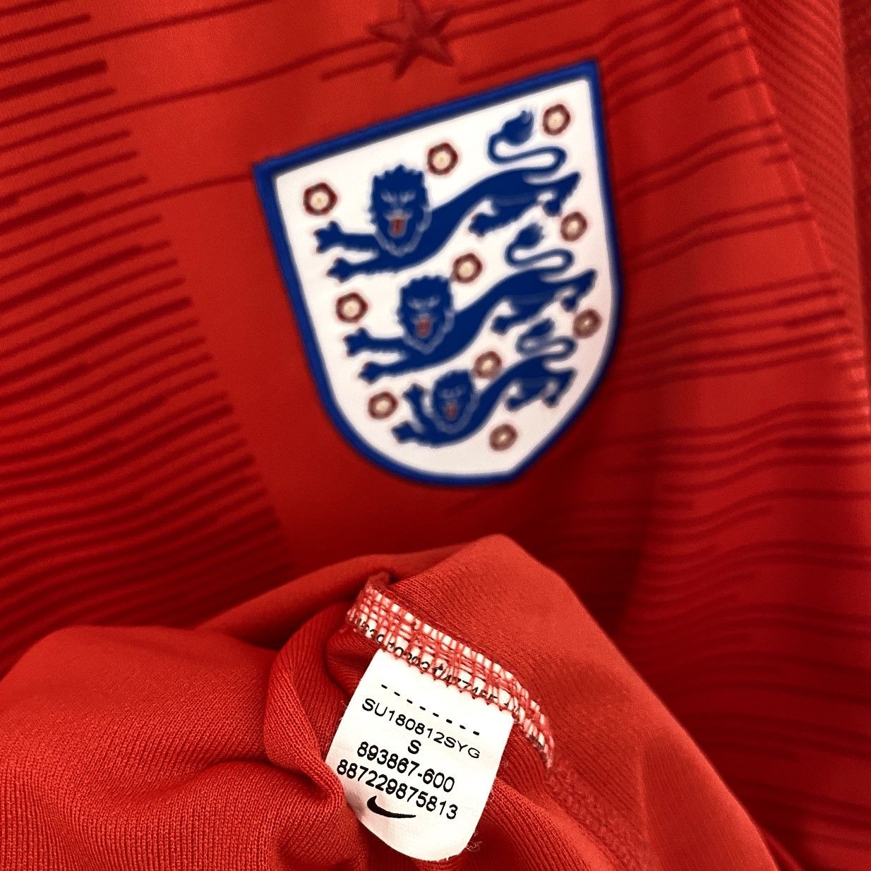 Nike 2018 2020 England National Nike Home Away Soccer Jersey Kit Size US S / EU 44-46 / 1 - 5 Thumbnail