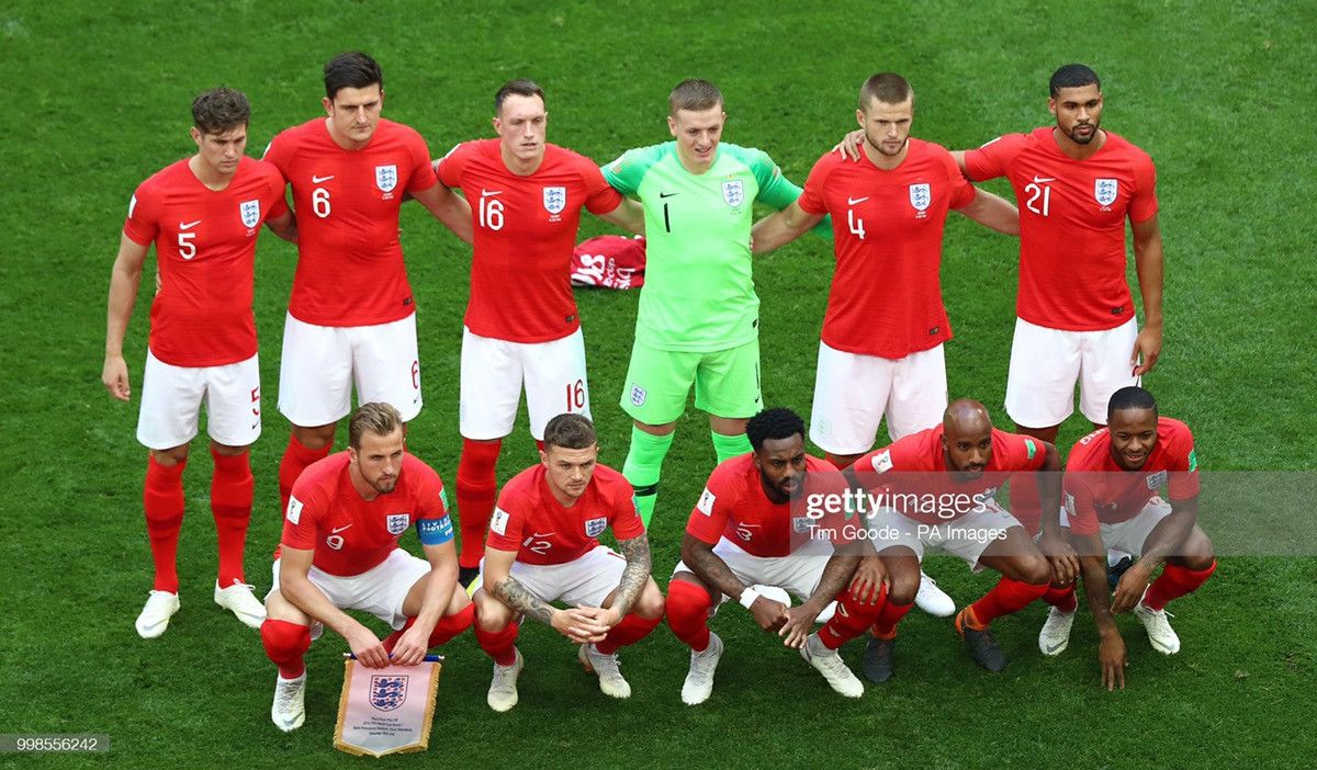 Nike 2018 2020 England National Nike Home Away Soccer Jersey Kit Size US S / EU 44-46 / 1 - 2 Thumbnail