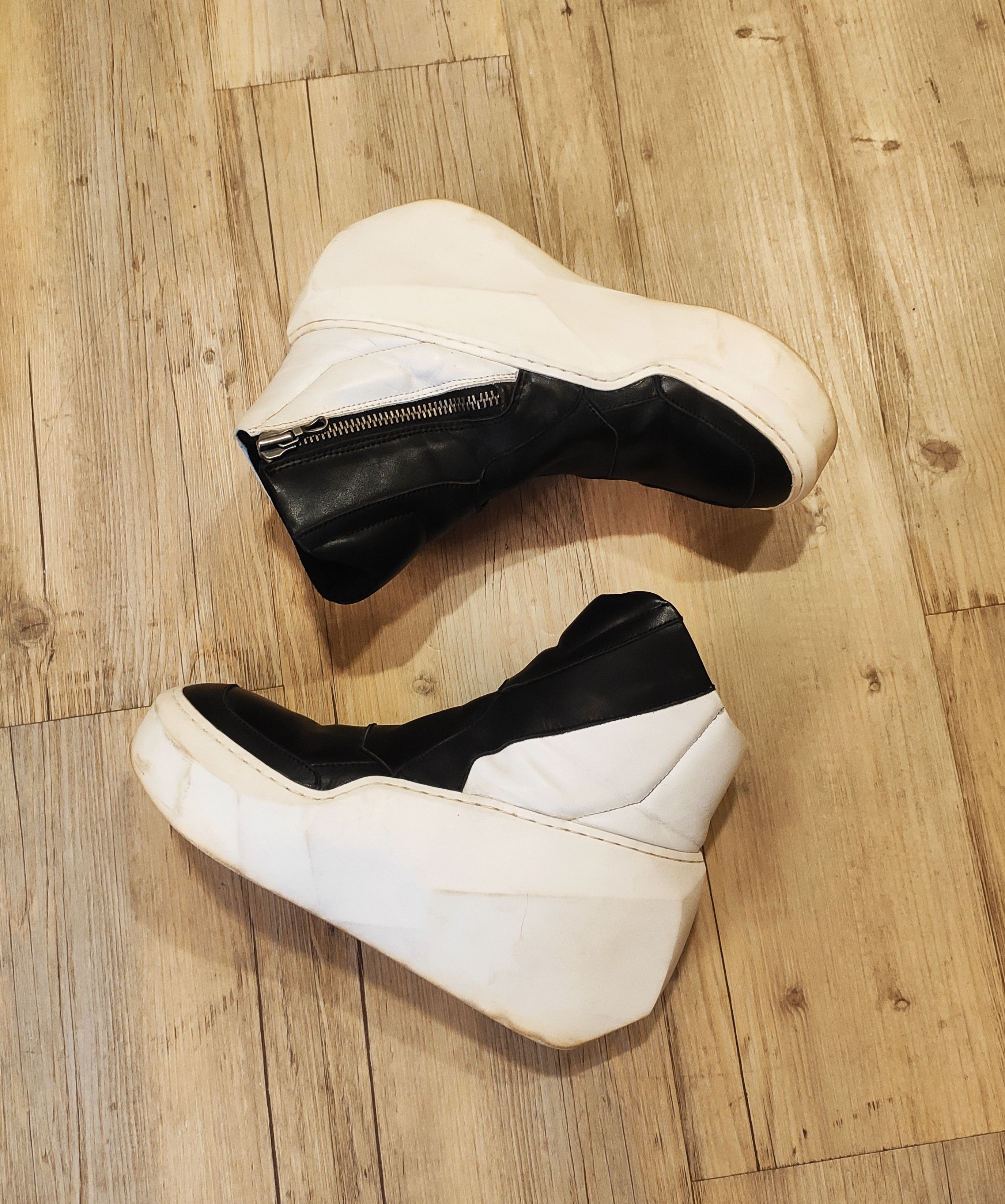 Julius GRAIL! Polygon sneakers.Like Rick Owens or Devoa Size US 8.5 / EU 41-42 - 4 Thumbnail