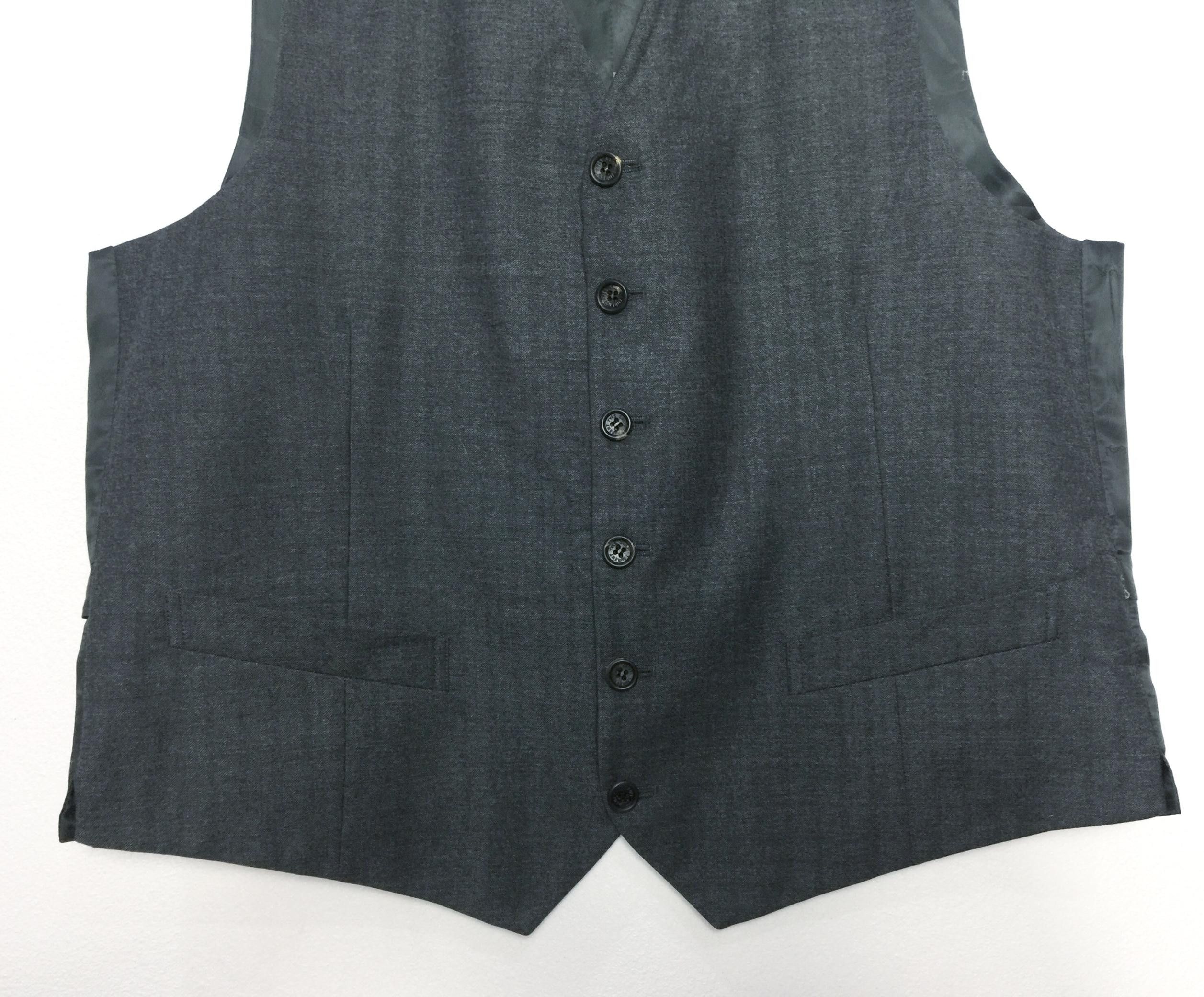 Yves Saint Laurent Rare Vintage Yves Saint Laurent Vests / monogram Size US M / EU 48-50 / 2 - 3 Thumbnail