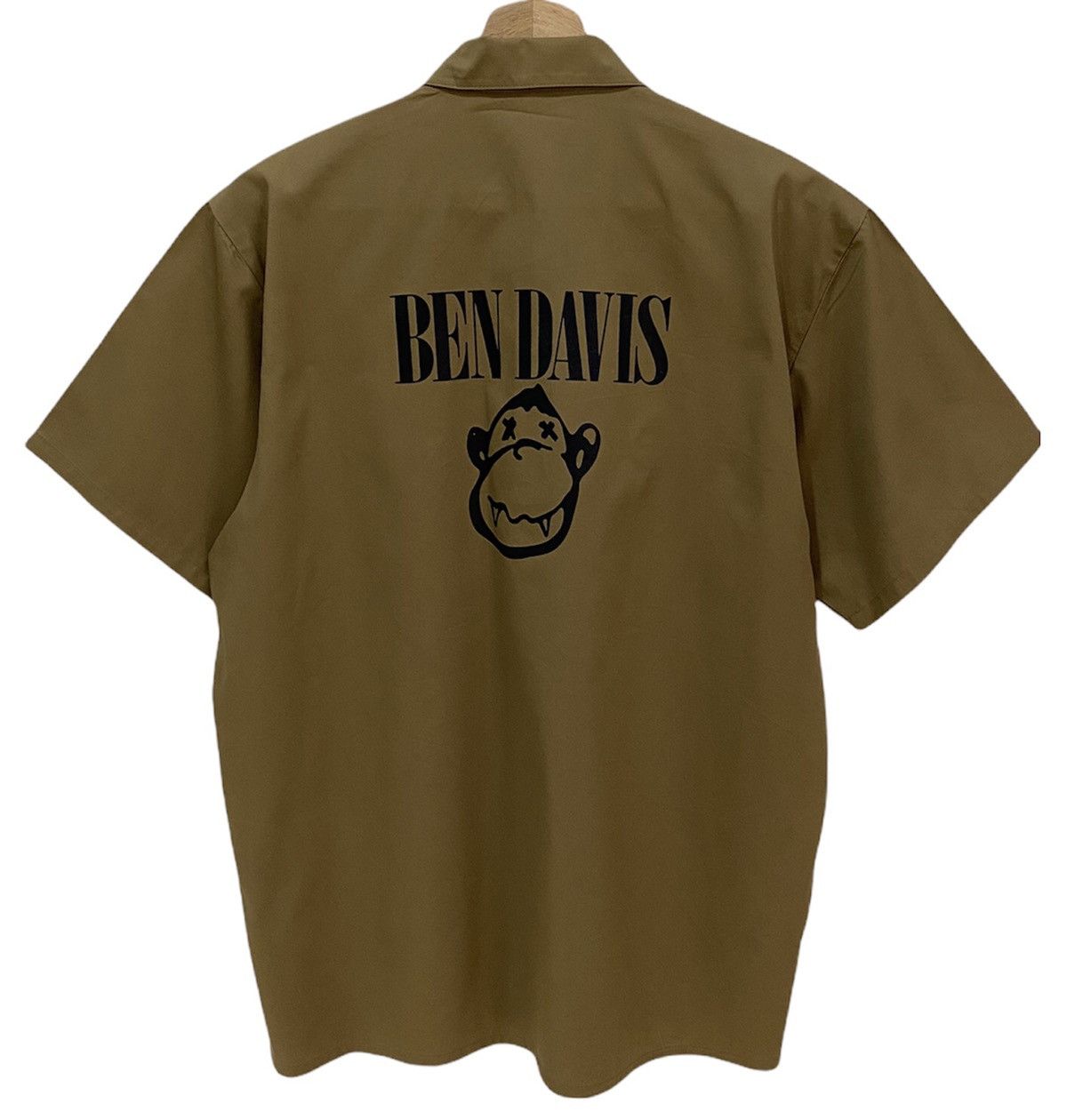 image of Ben Davis Half Zipper Camp Collar Shirt in Cream, Men's (Size Medium)