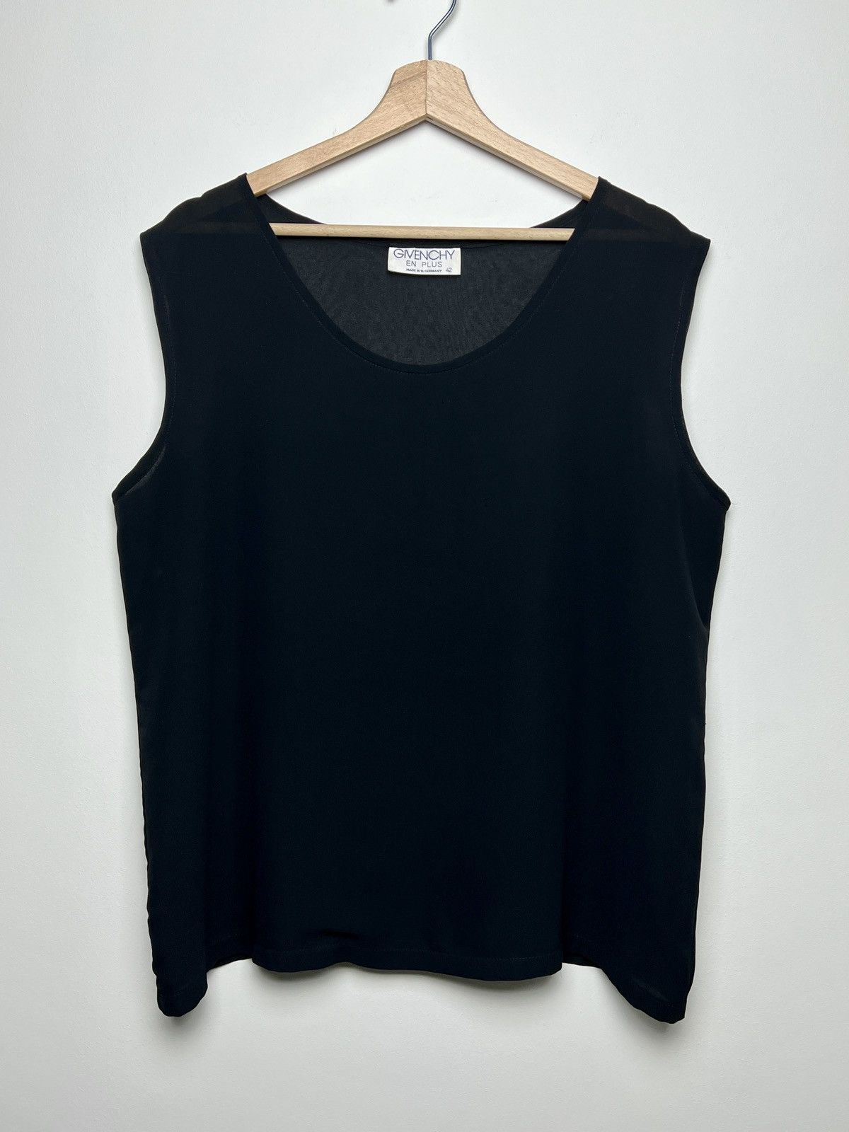 Givenchy givenchy sleeveless shirt vintage Size US L / EU 52-54 / 3 - 3 Thumbnail