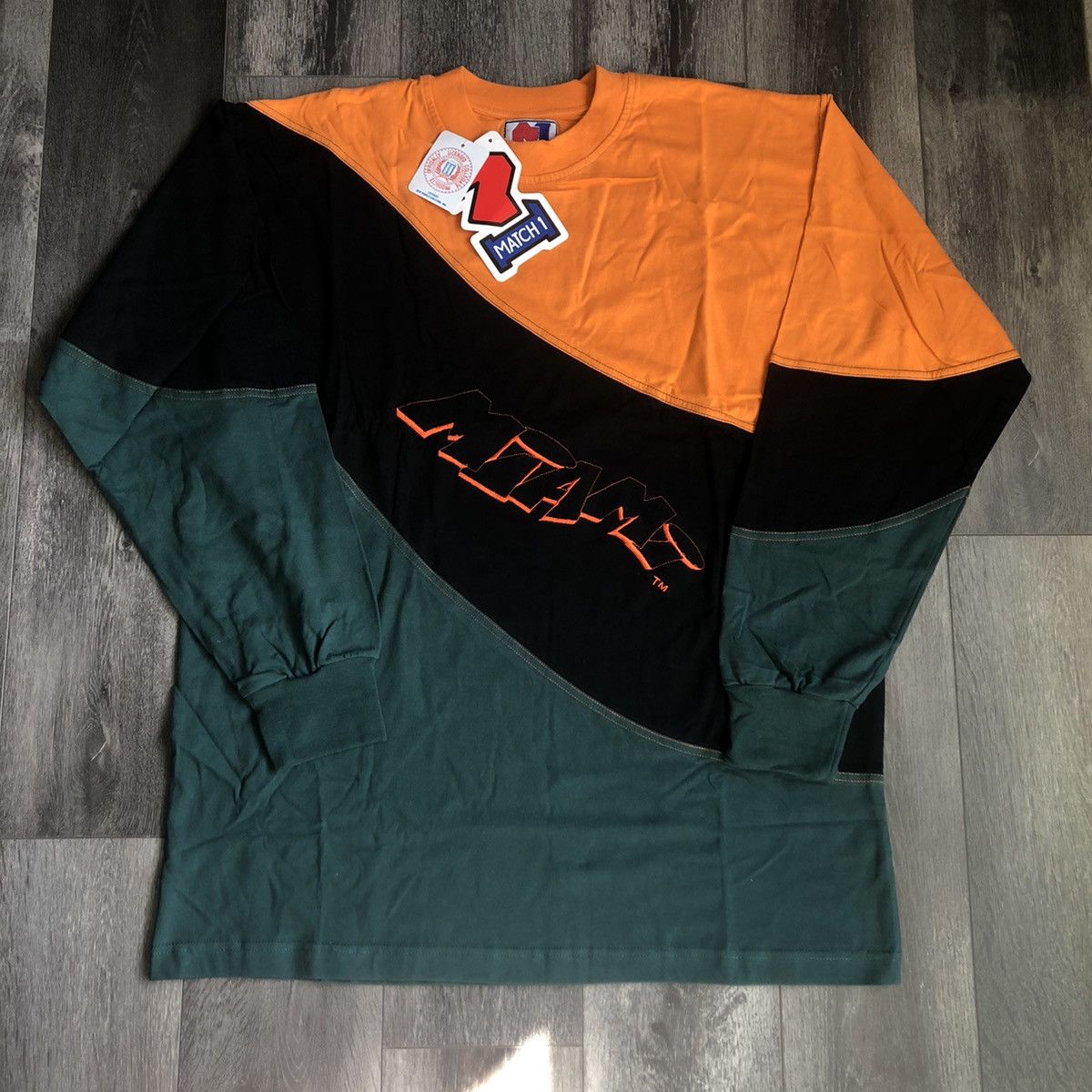 Vintage New Vintage 1990s University of Miami Match1 Longsleeve Tee Size US XL / EU 56 / 4 - 1 Thumbnail