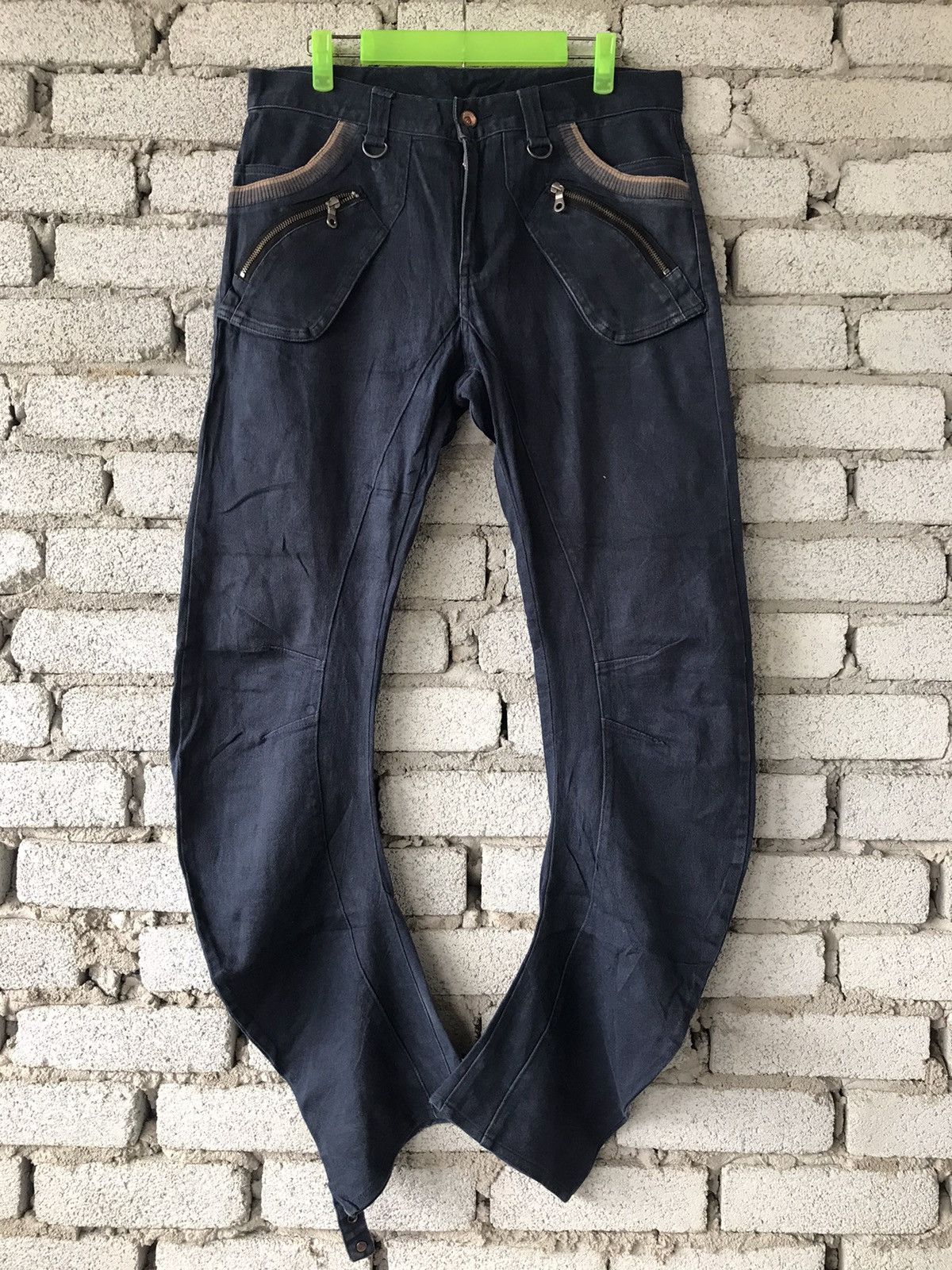 PPFM PPFM Curve Leg Size US 34 / EU 50 - 1 Thumbnail