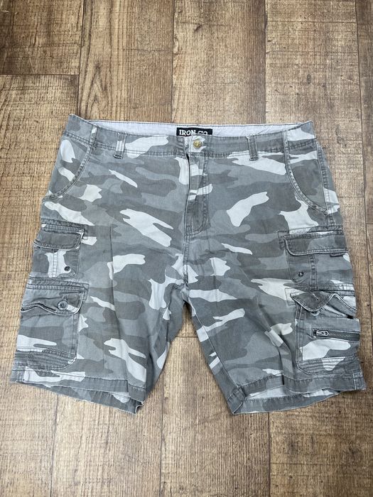 Vintage Crazy Vintage Baggy Y2K Camo Essential Cargo Work Shorts