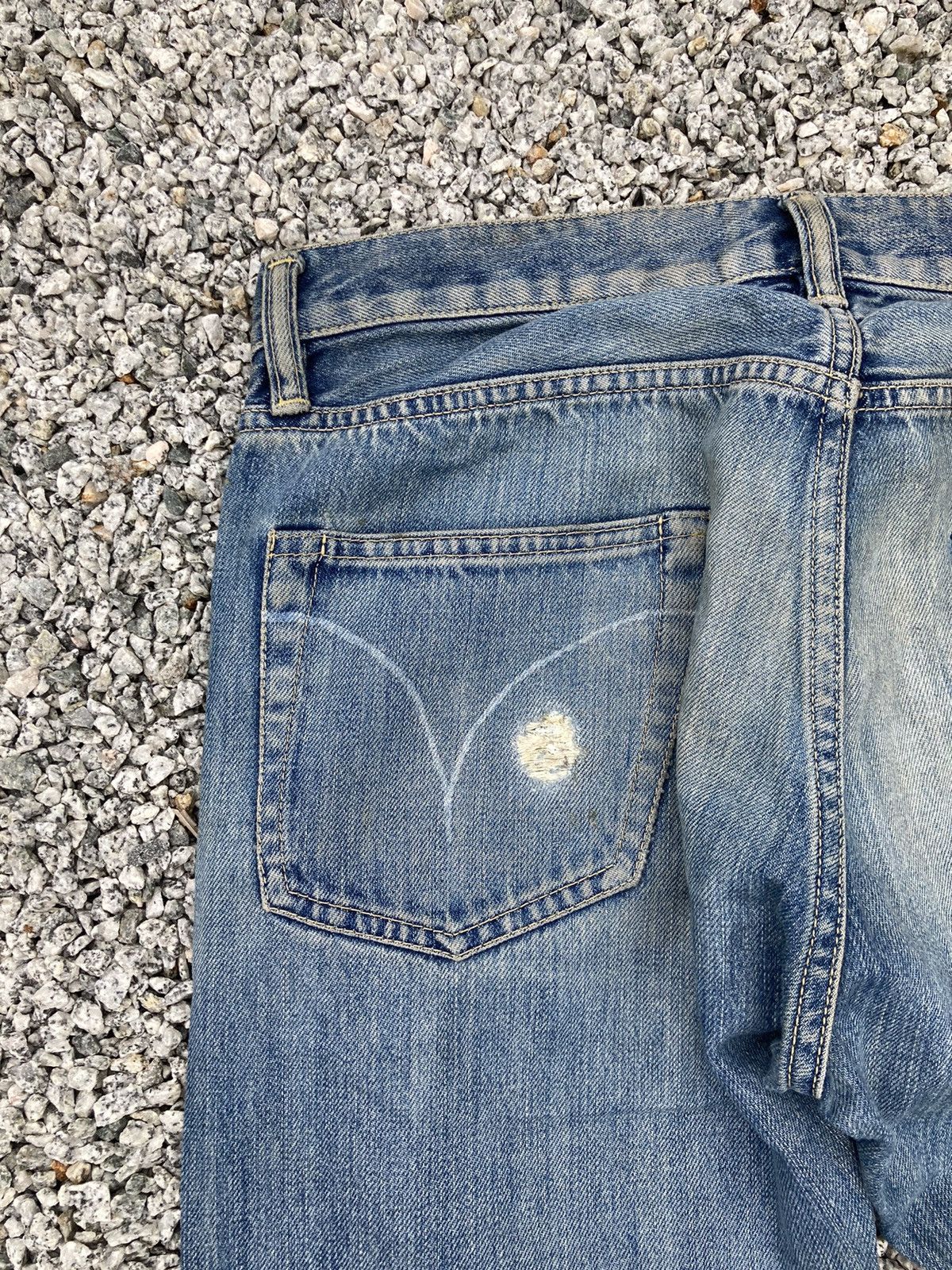 Hysteric Glamour × Seditionaries DISTRESSED HYSTERIC GLAMOUR SELVEGDE JEANS Size US 29 - 11 Thumbnail