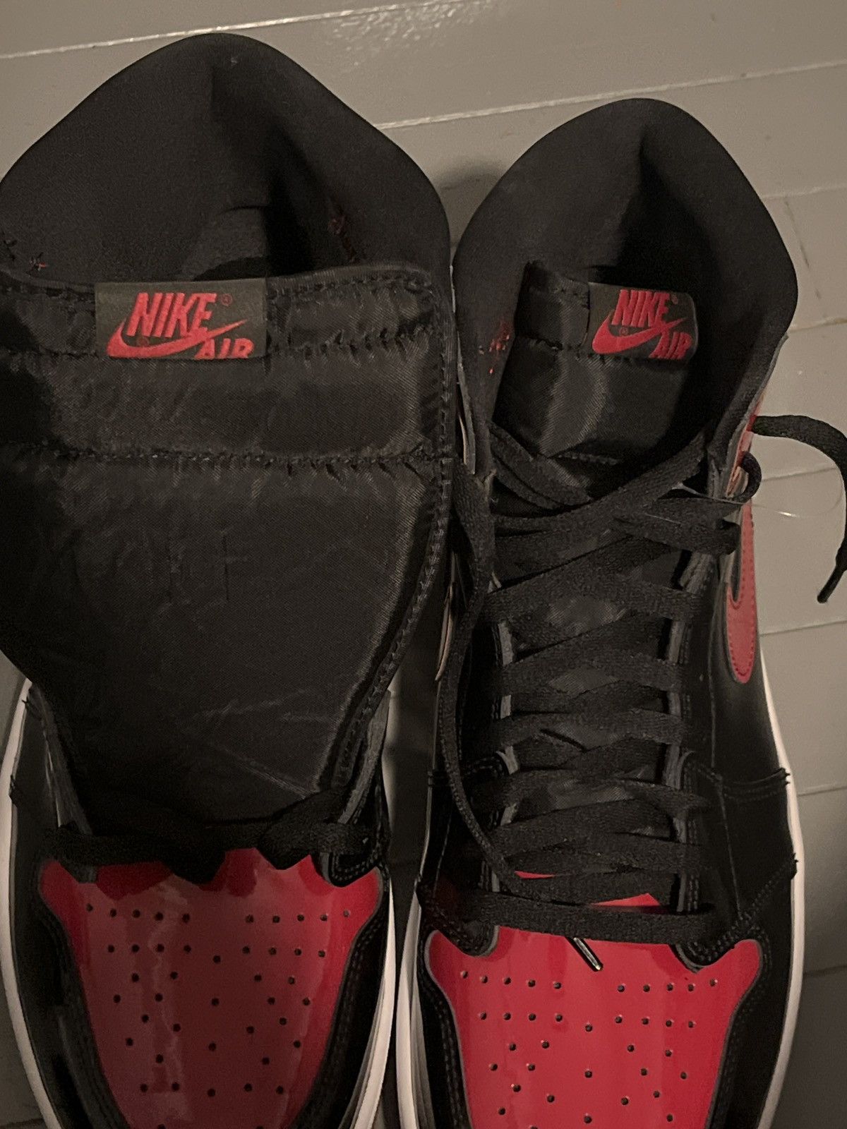 Jordan Brand jordan 1 retro high og patent bred Size US 15 / EU 48 - 1 Thumbnail