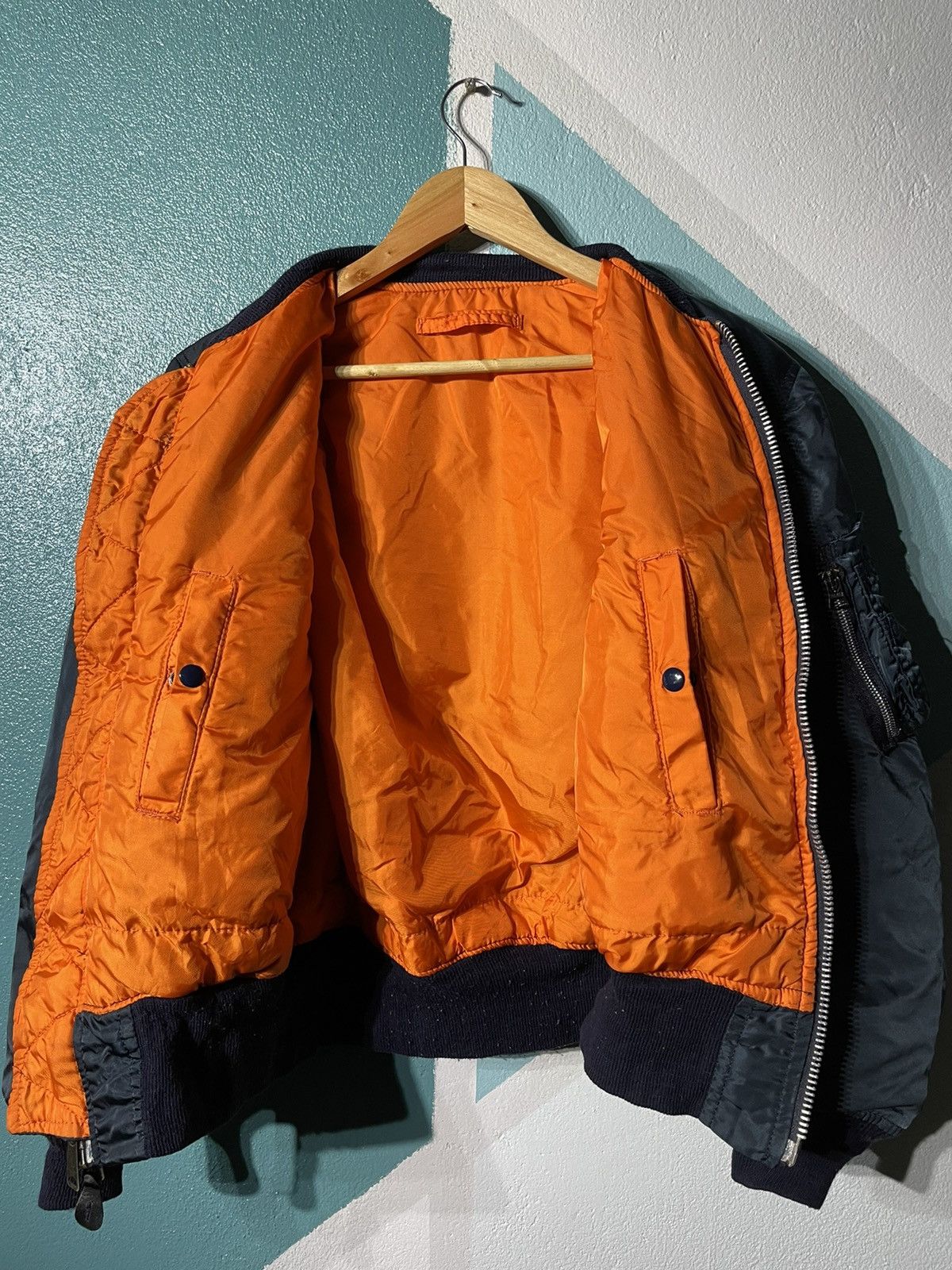 Alpha Industries Alpha Industries nylon green bomber Size US M / EU 48-50 / 2 - 3 Thumbnail