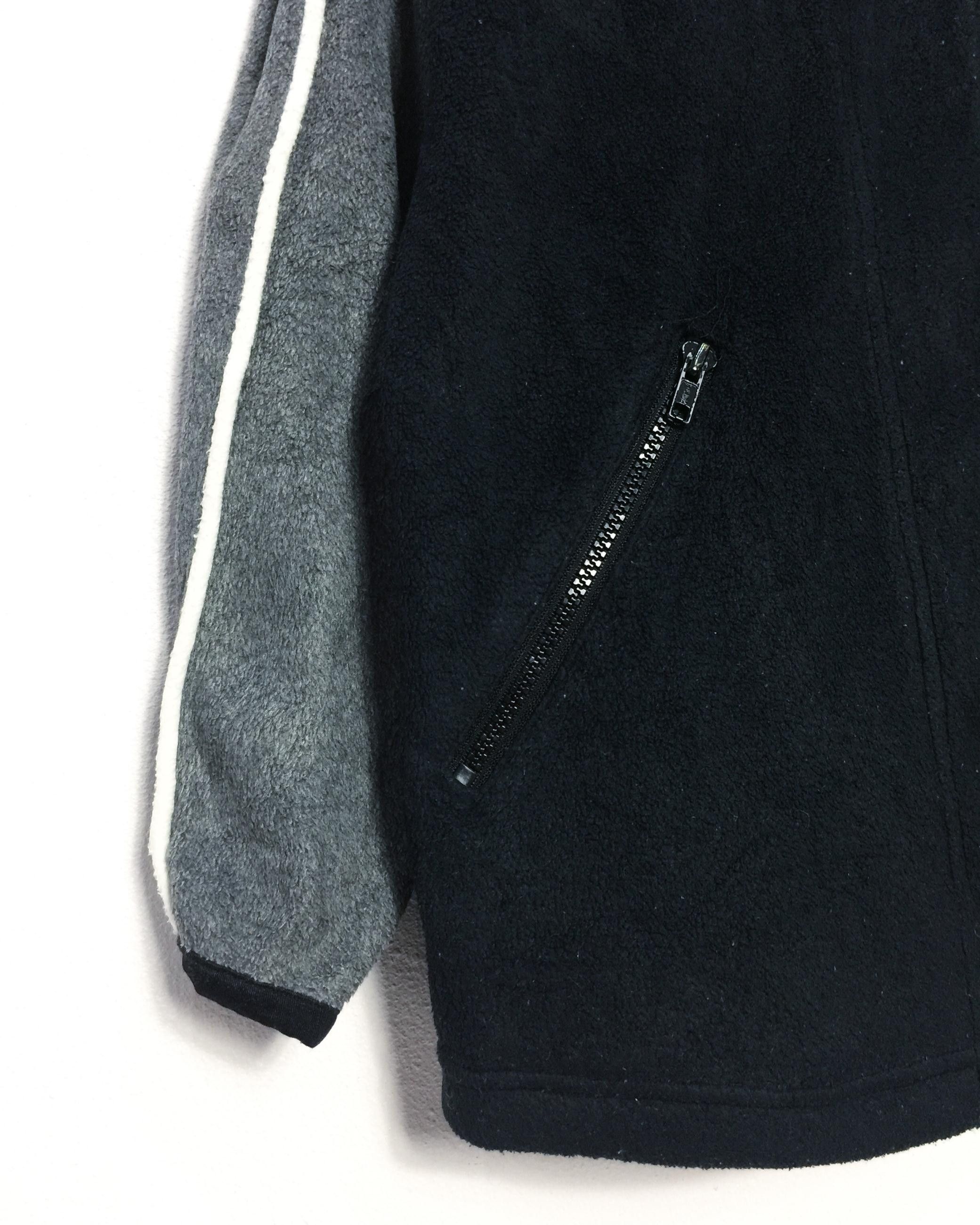 Vintage Rare Vintage Bitch Skateboards Zipper Fleece Sweatshirt Size US L / EU 52-54 / 3 - 5 Thumbnail