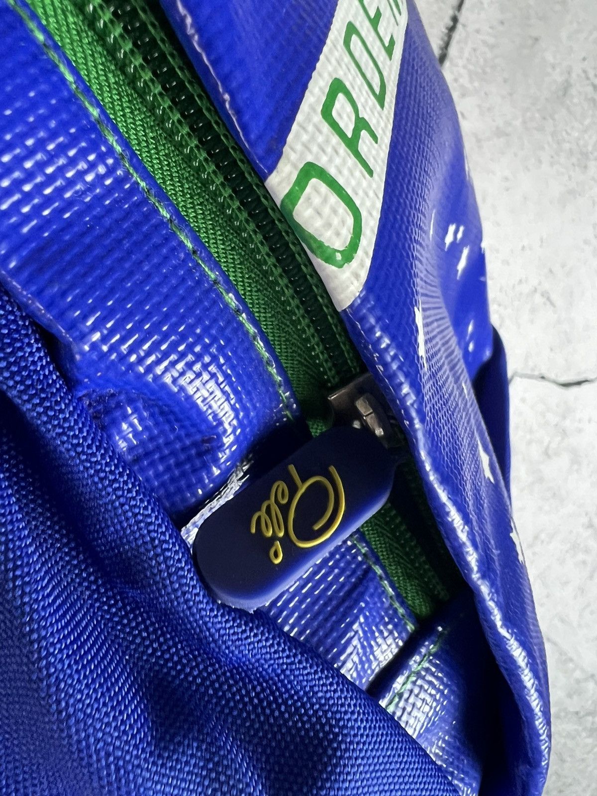 Vintage Vintage Soccer Football Pele cross bag Size ONE SIZE - 4 Thumbnail