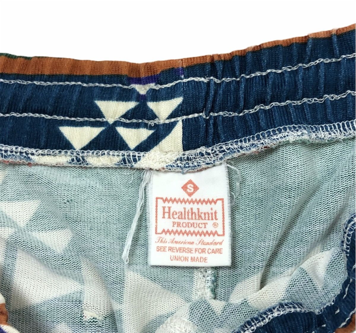 Vintage VINTAGE HEALTHKNIT NAVAJO DESIGN SHORT PANTS Size US 30 / EU 46 - 8 Thumbnail