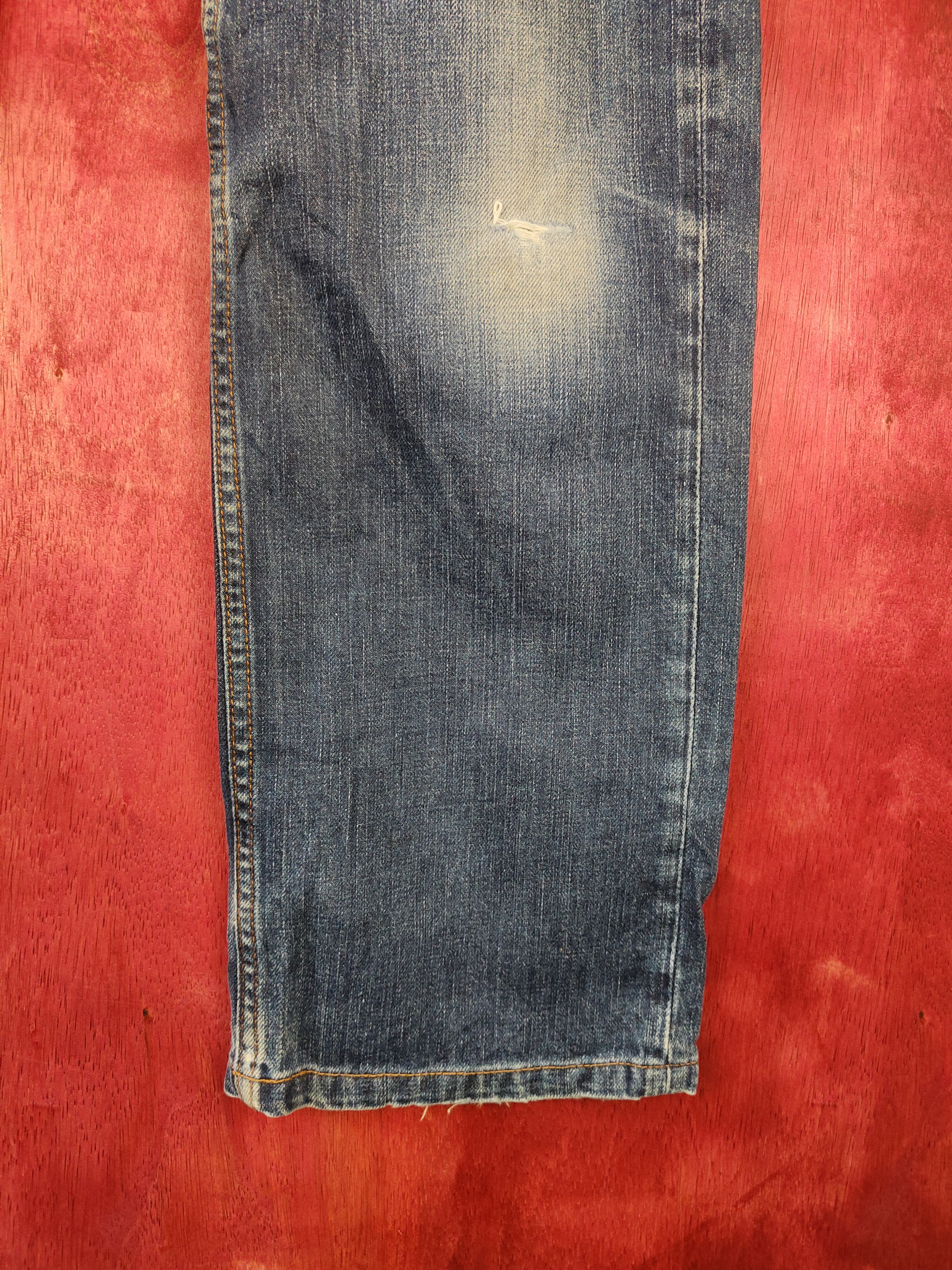 Japanese Brand Uniqlo japan Blue faded ripped distressed denim Jeans #4900 Size US 32 / EU 48 - 6 Thumbnail
