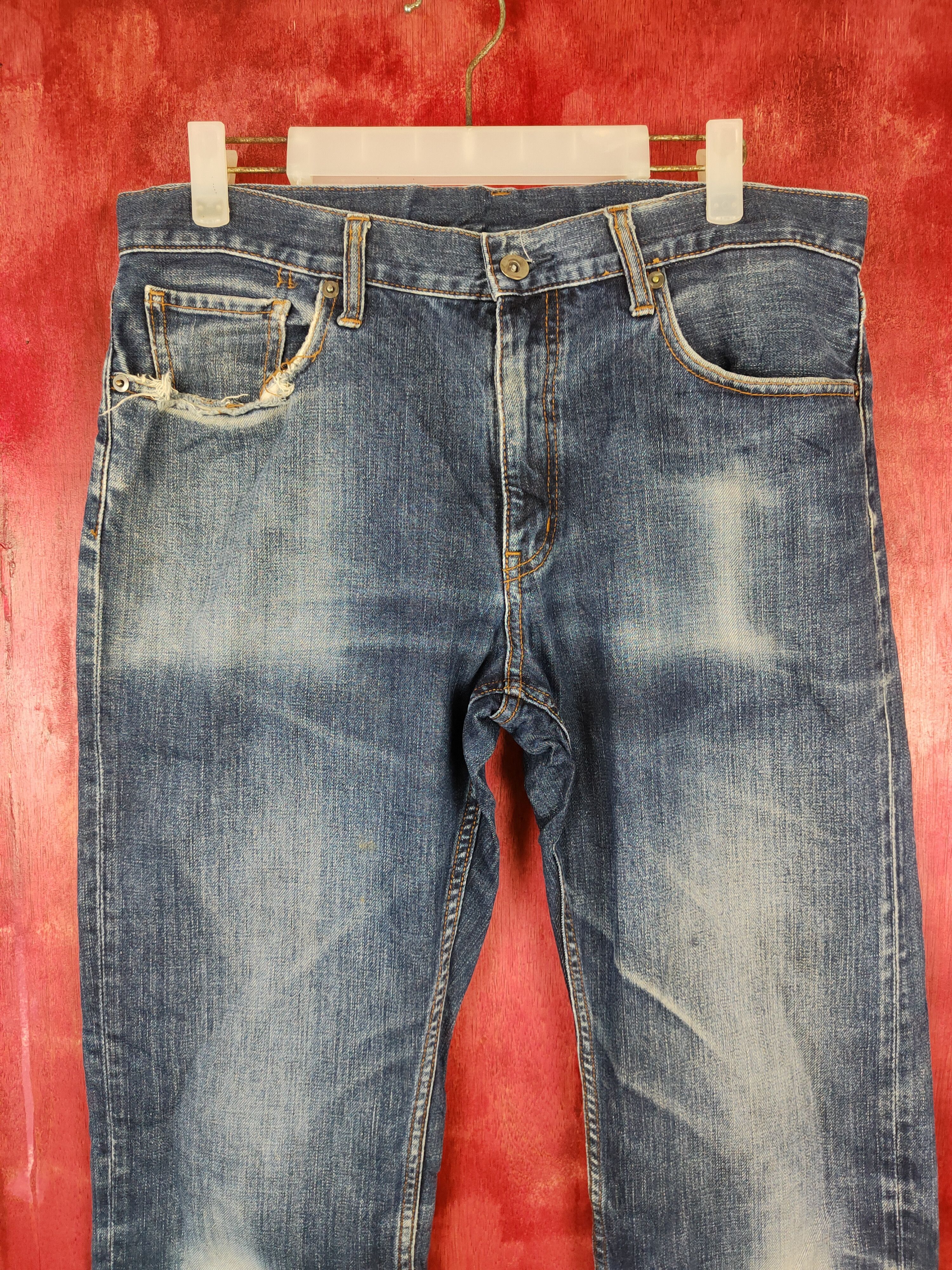 Japanese Brand Uniqlo japan Blue faded ripped distressed denim Jeans #4900 Size US 32 / EU 48 - 2 Thumbnail