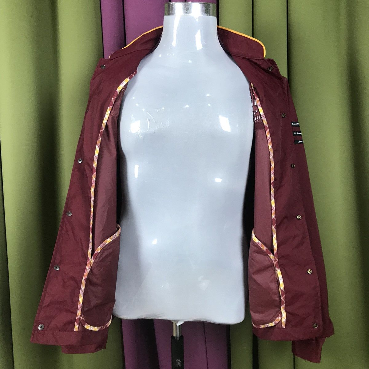 Nike Nike Swoosh Jacket Full Button Size US XL / EU 56 / 4 - 11 Thumbnail