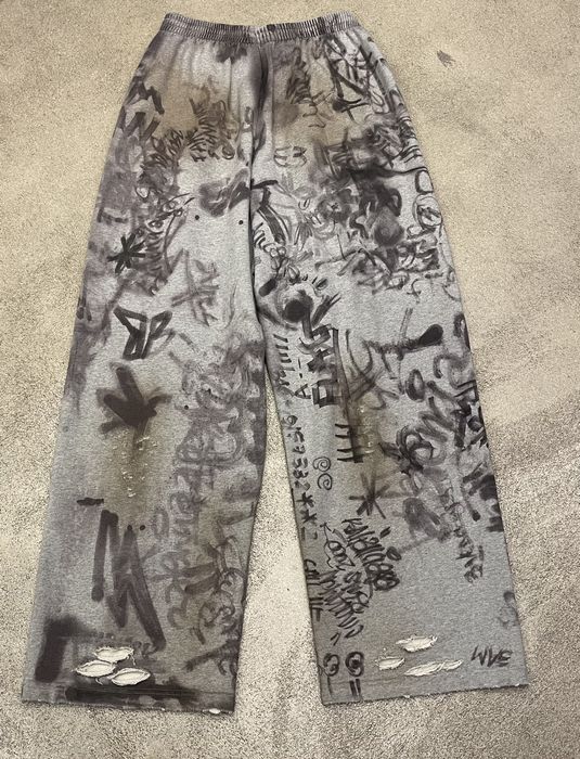 Balenciaga Balenciaga (Runway) Graffiti Skater Baggy Sweatpants | Grailed