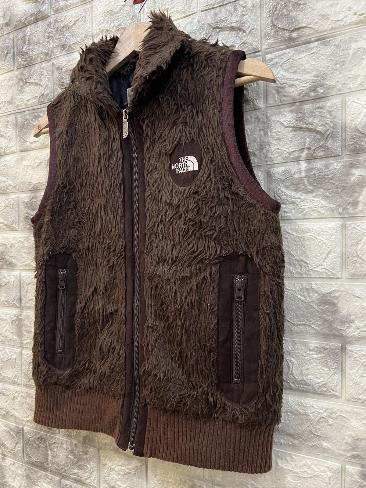 The North Face The North Face Cookie Fur Vest Size M / US 6-8 / IT 42-44 - 3 Thumbnail