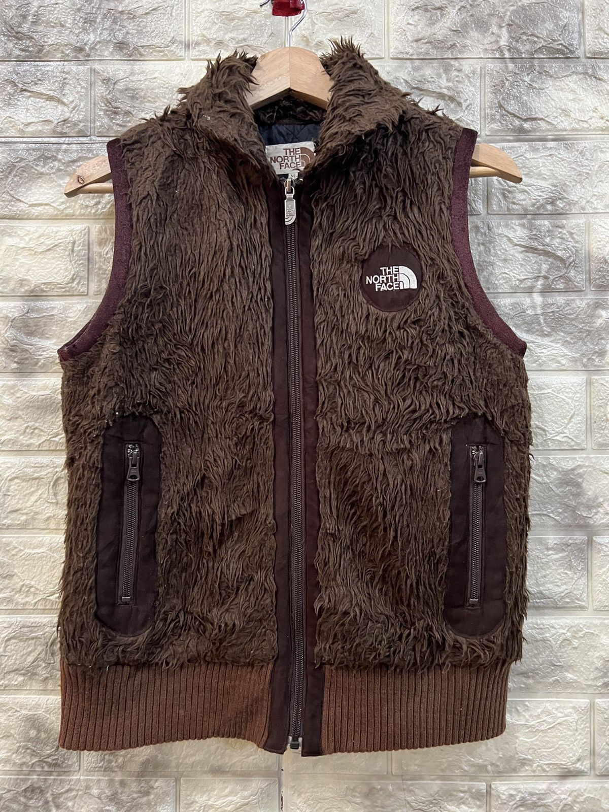The North Face The North Face Cookie Fur Vest Size M / US 6-8 / IT 42-44 - 2 Thumbnail