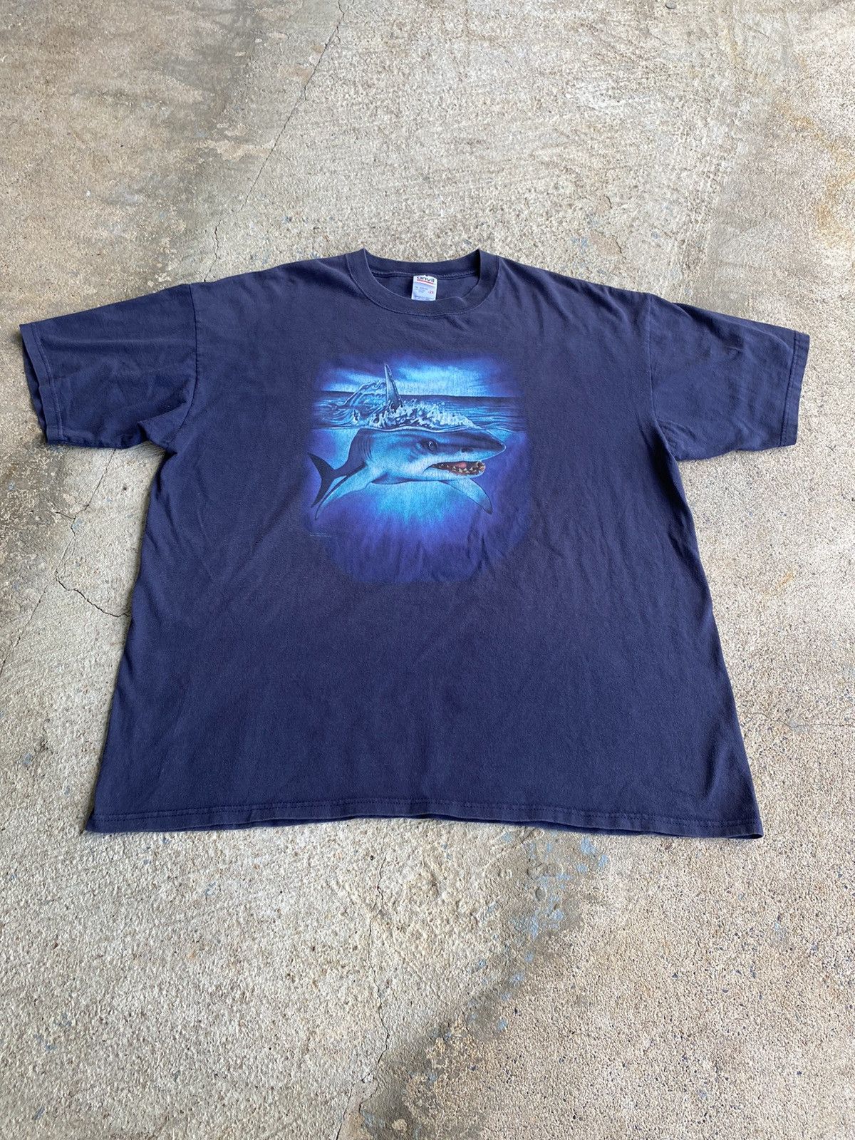Japanese Brand × Vintage Vintage Y2K Shark Great White Ocean Nature Tee Shirt Size US XXL / EU 58 / 5 - 1 Thumbnail